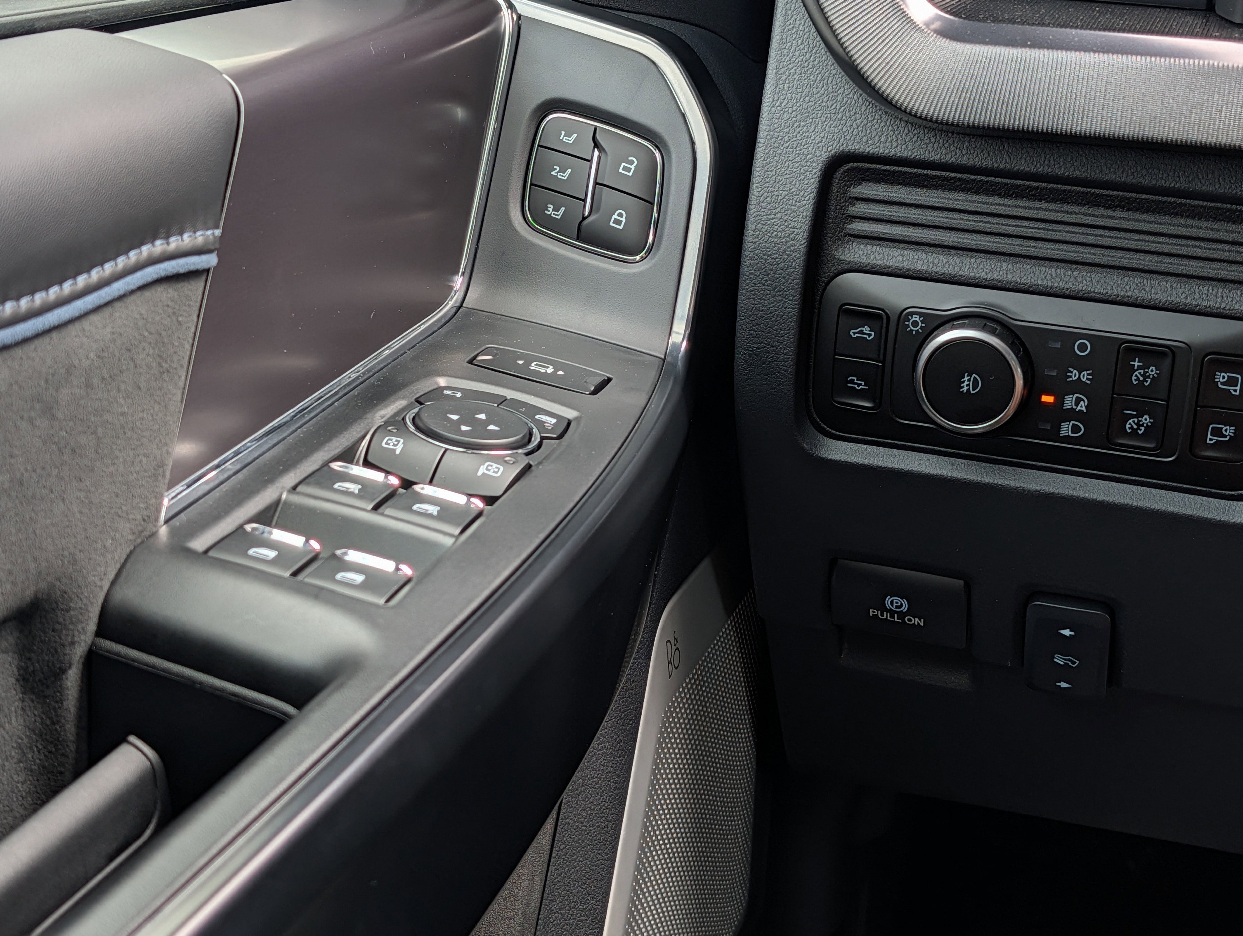 2026 Ford SUPER DUTY F-250 Platinum