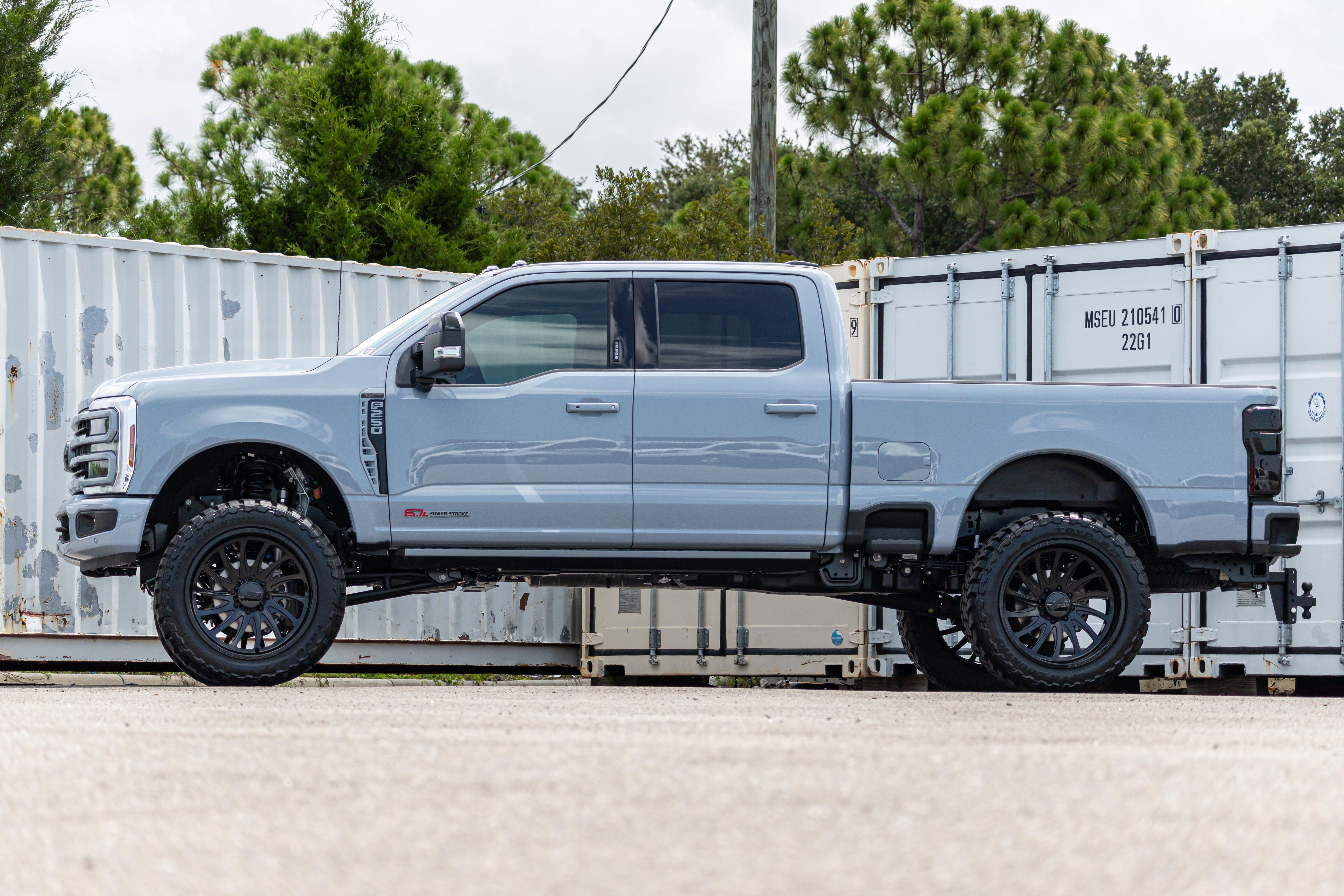 2026 Ford SUPER DUTY F-250 Platinum