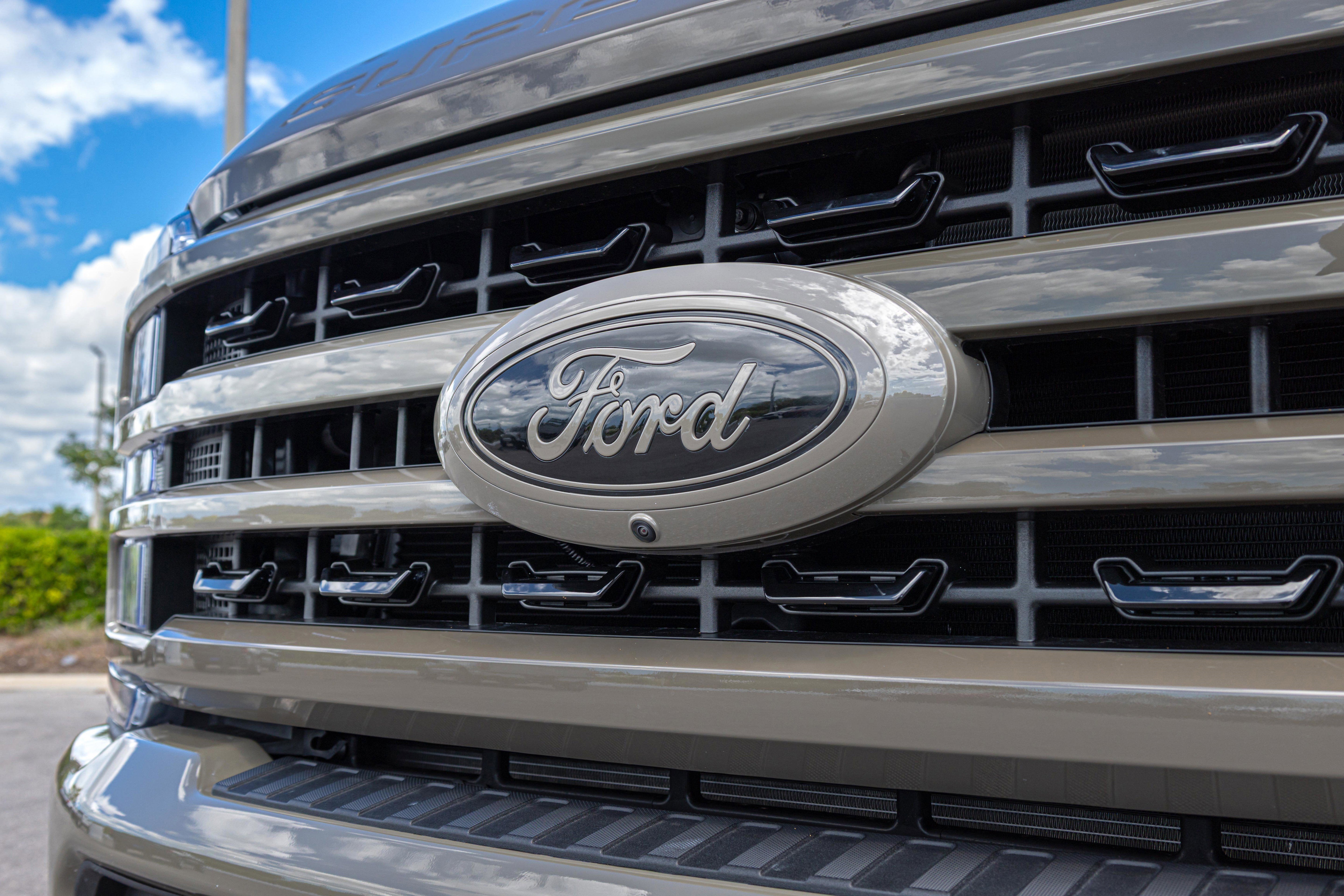 2026 Ford SUPER DUTY F-250 Lariat