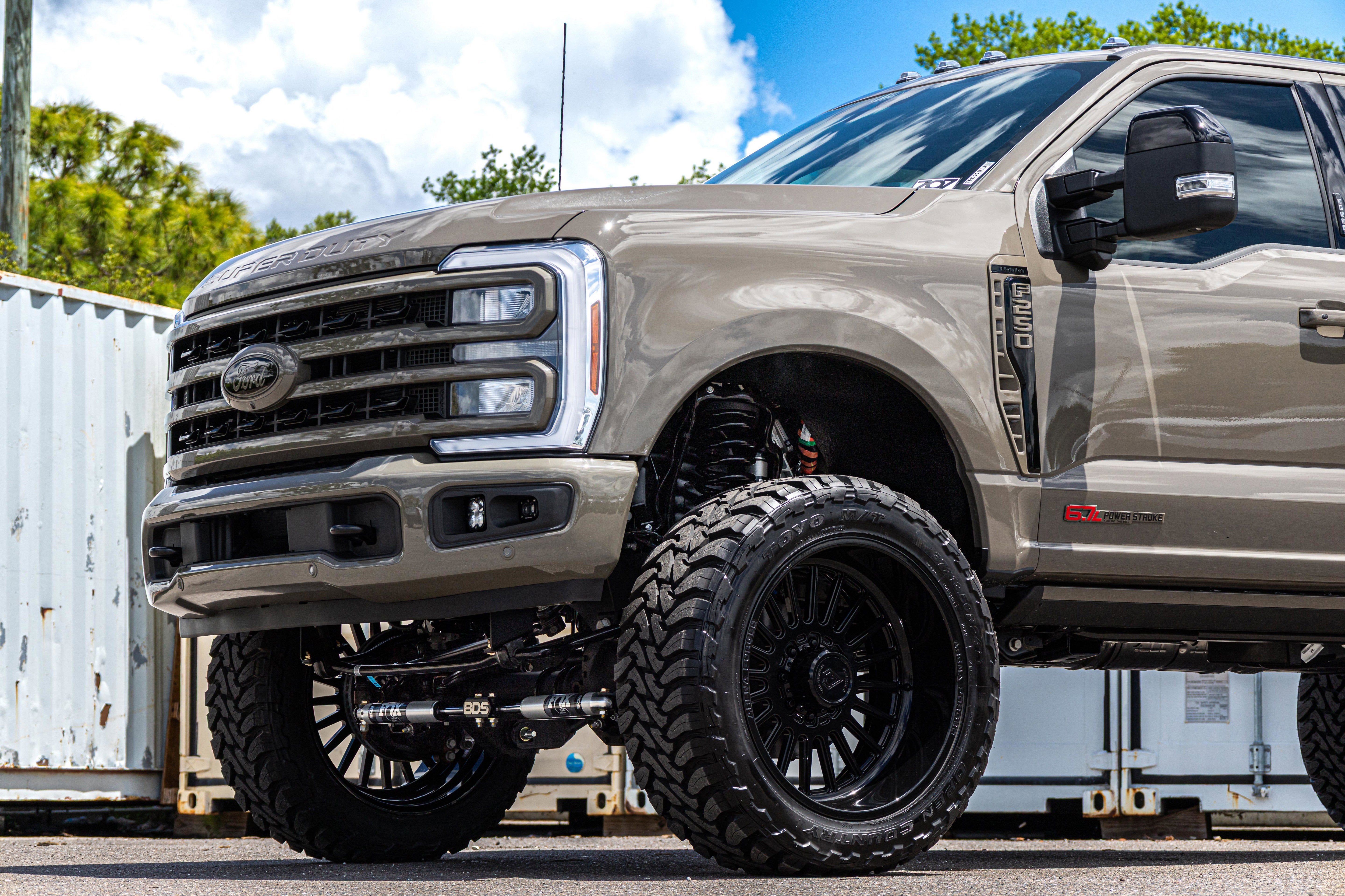 2026 Ford SUPER DUTY F-250 Lariat
