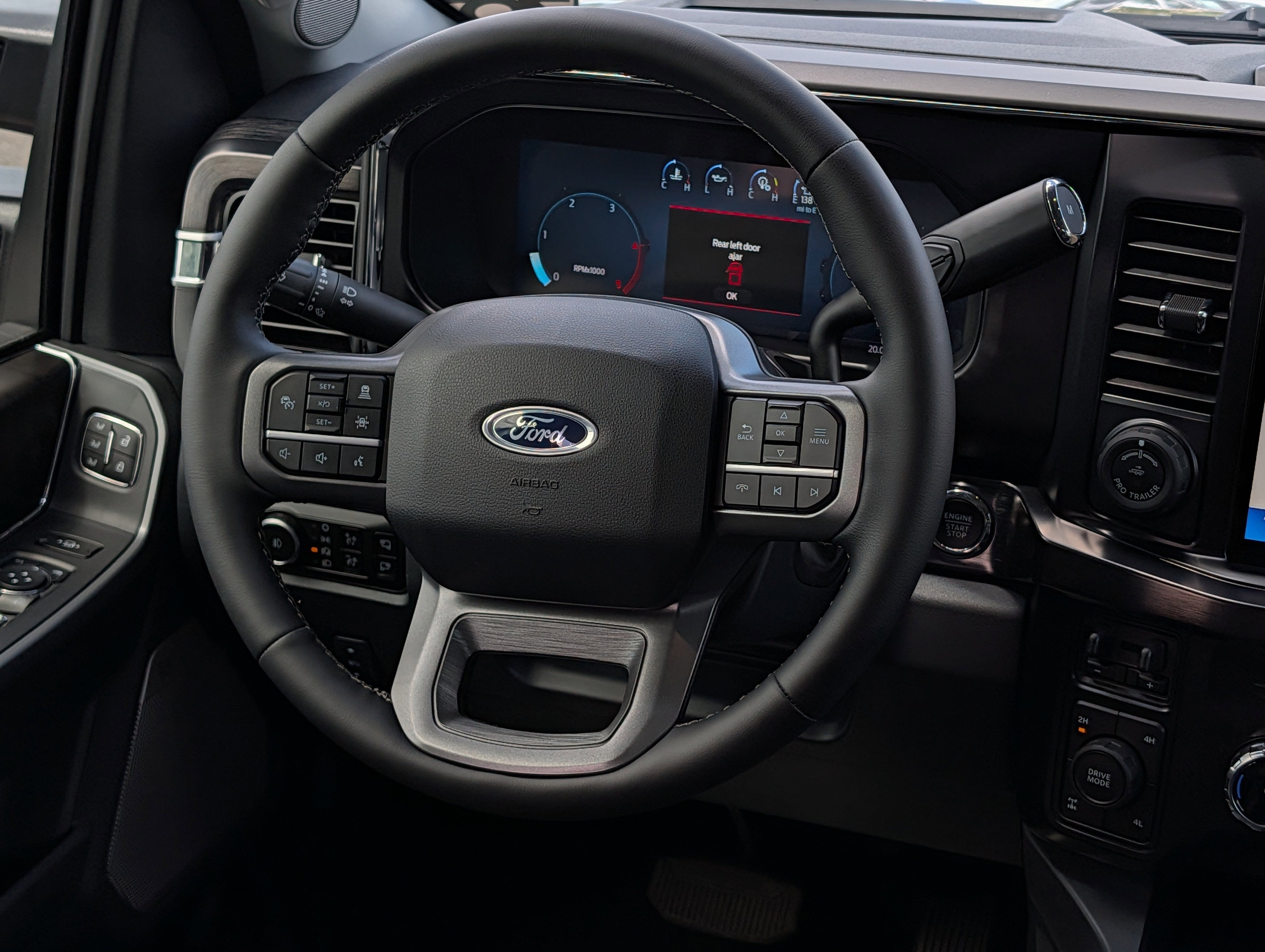 2026 Ford SUPER DUTY F-250 Lariat