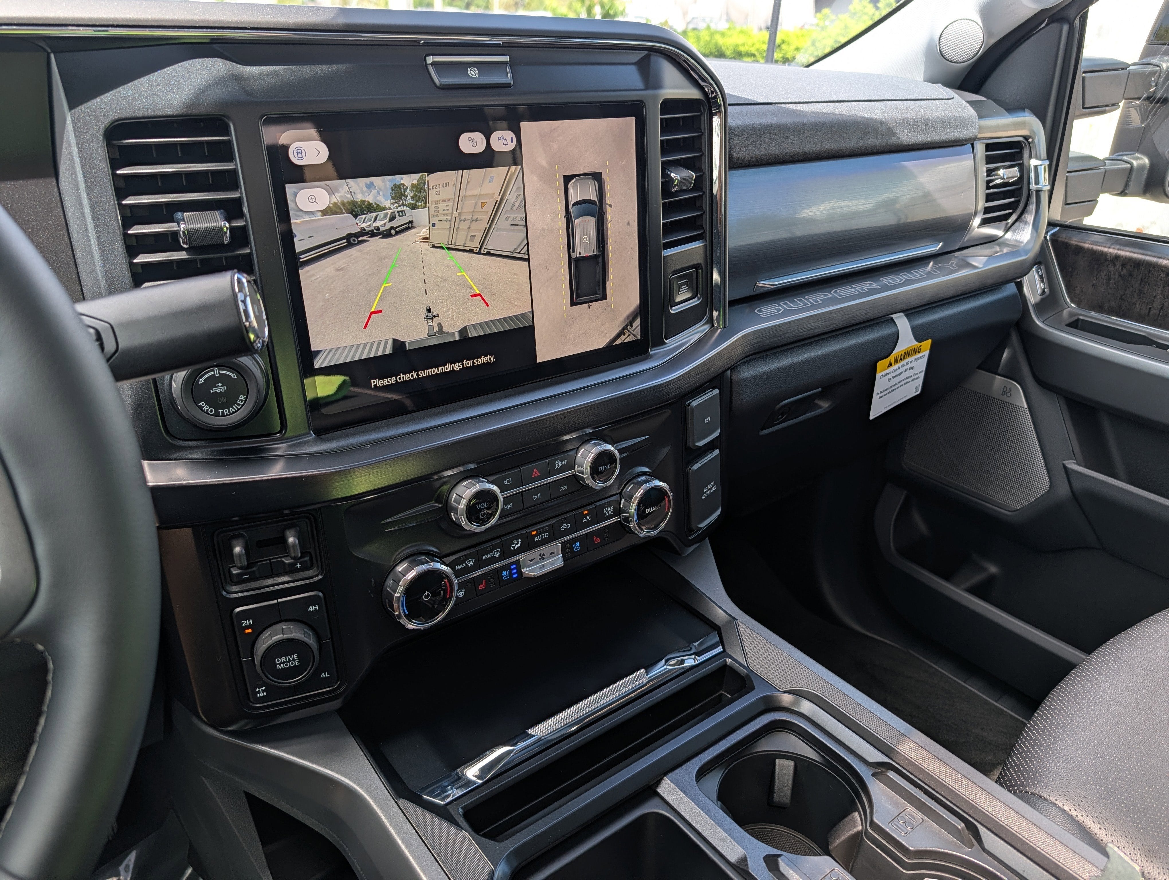 2026 Ford SUPER DUTY F-250 Lariat