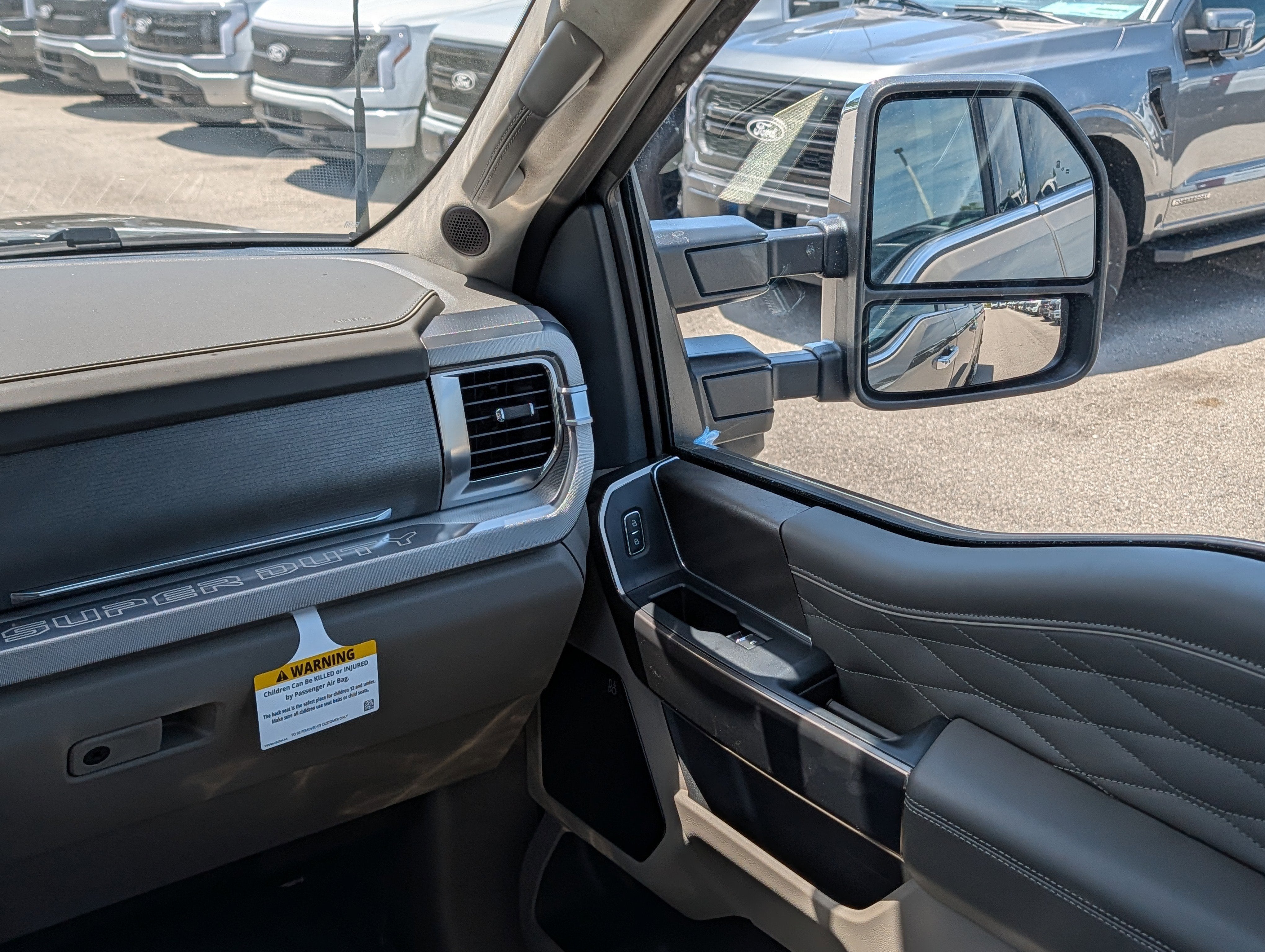 2026 Ford SUPER DUTY F-250 Platinum