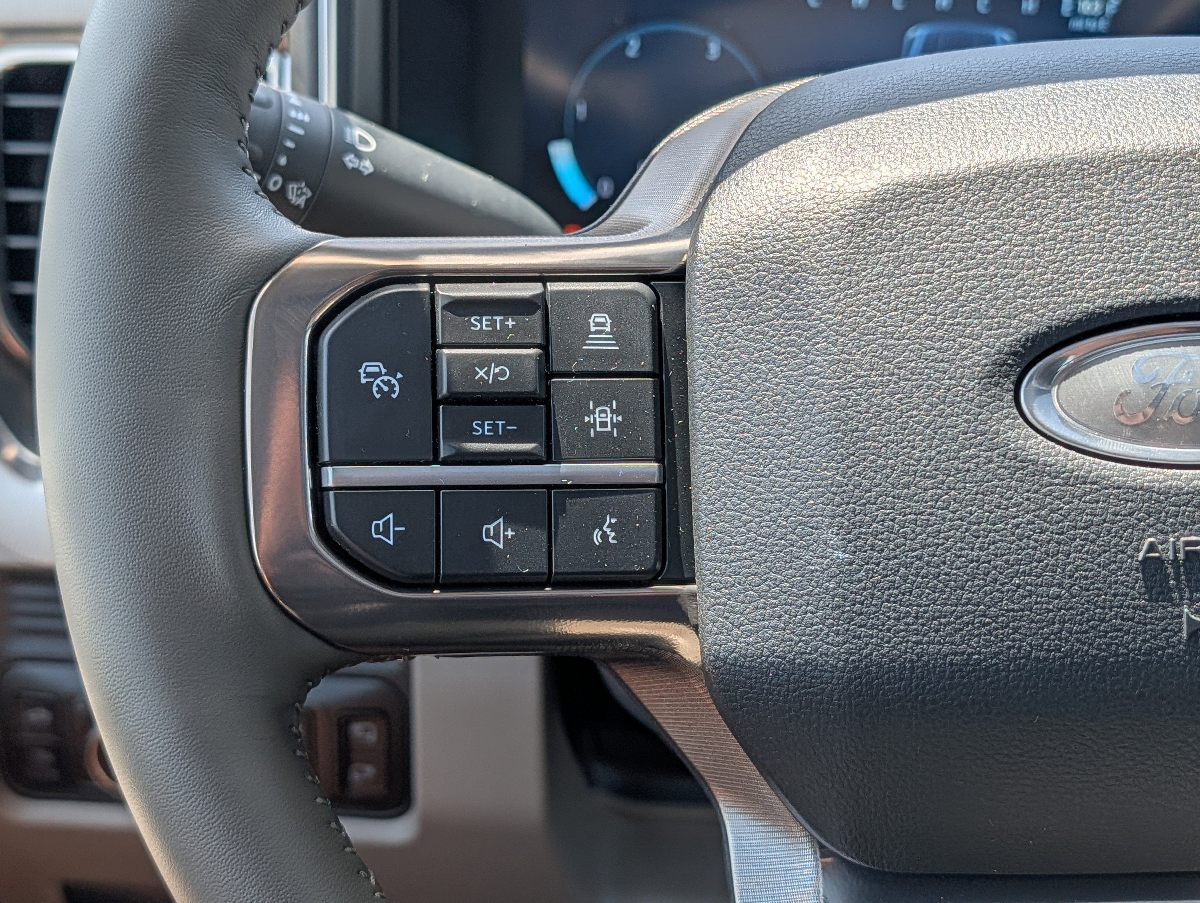 2026 Ford SUPER DUTY F-250 Platinum