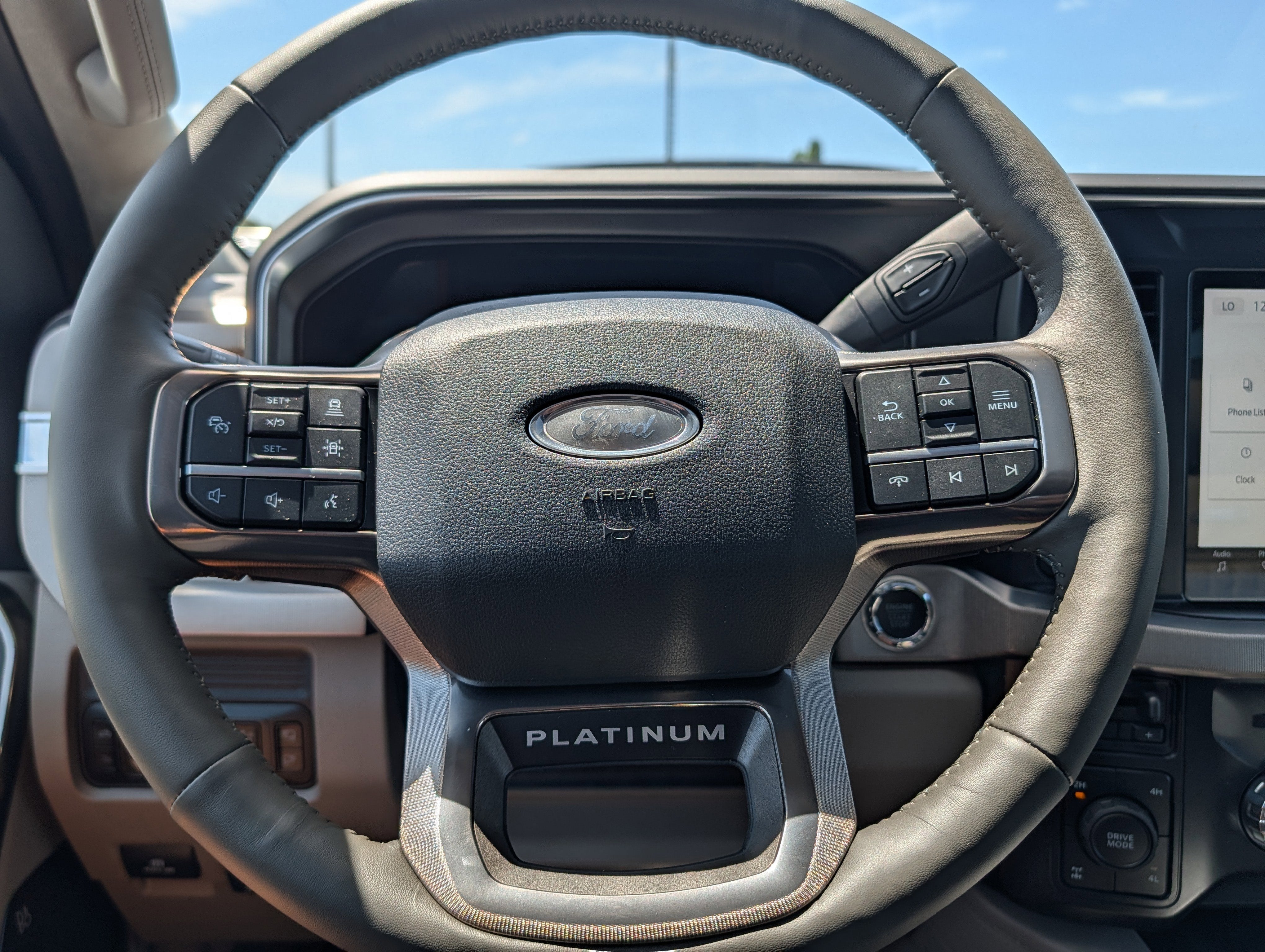 2026 Ford SUPER DUTY F-250 Platinum
