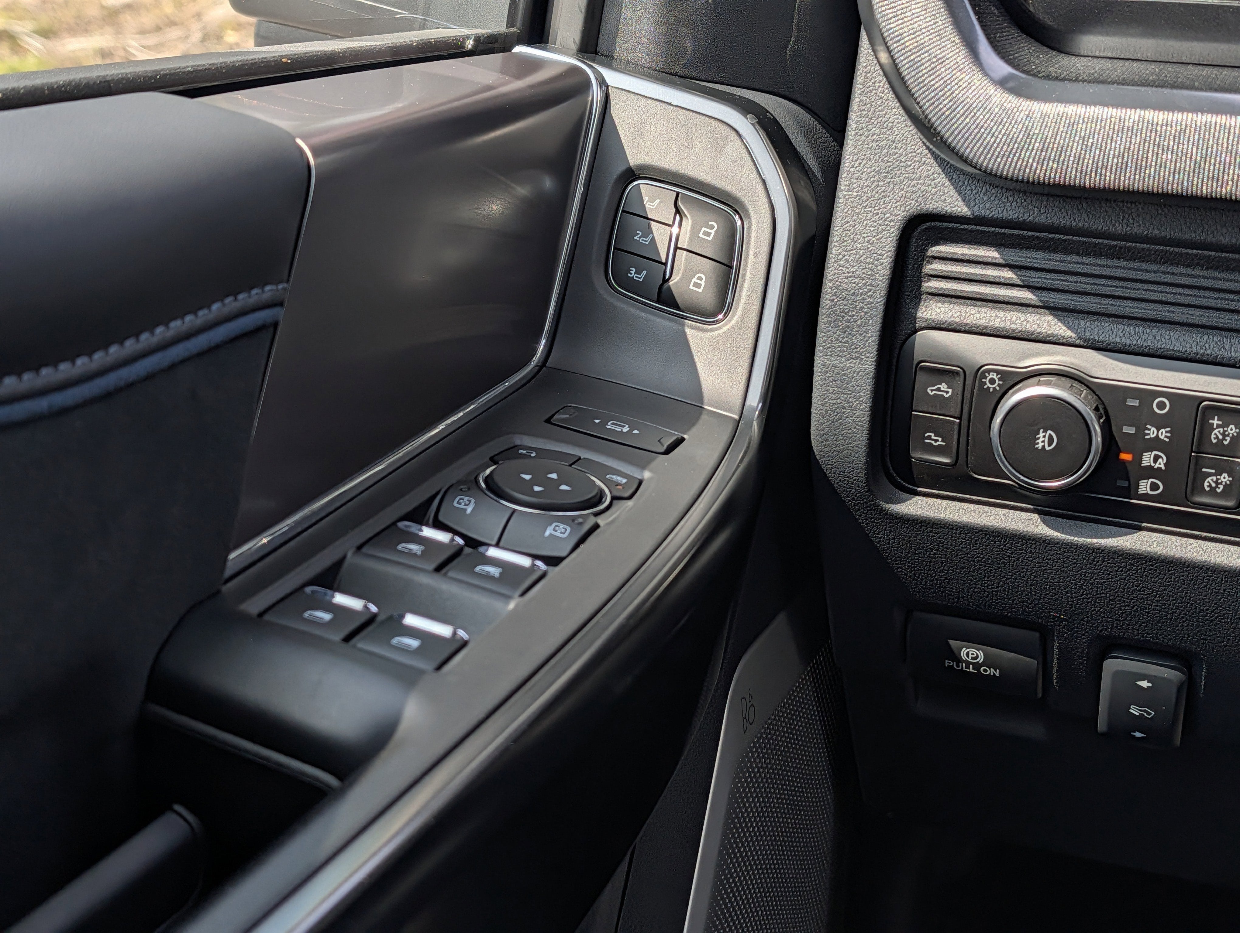 2026 Ford SUPER DUTY F-250 Platinum