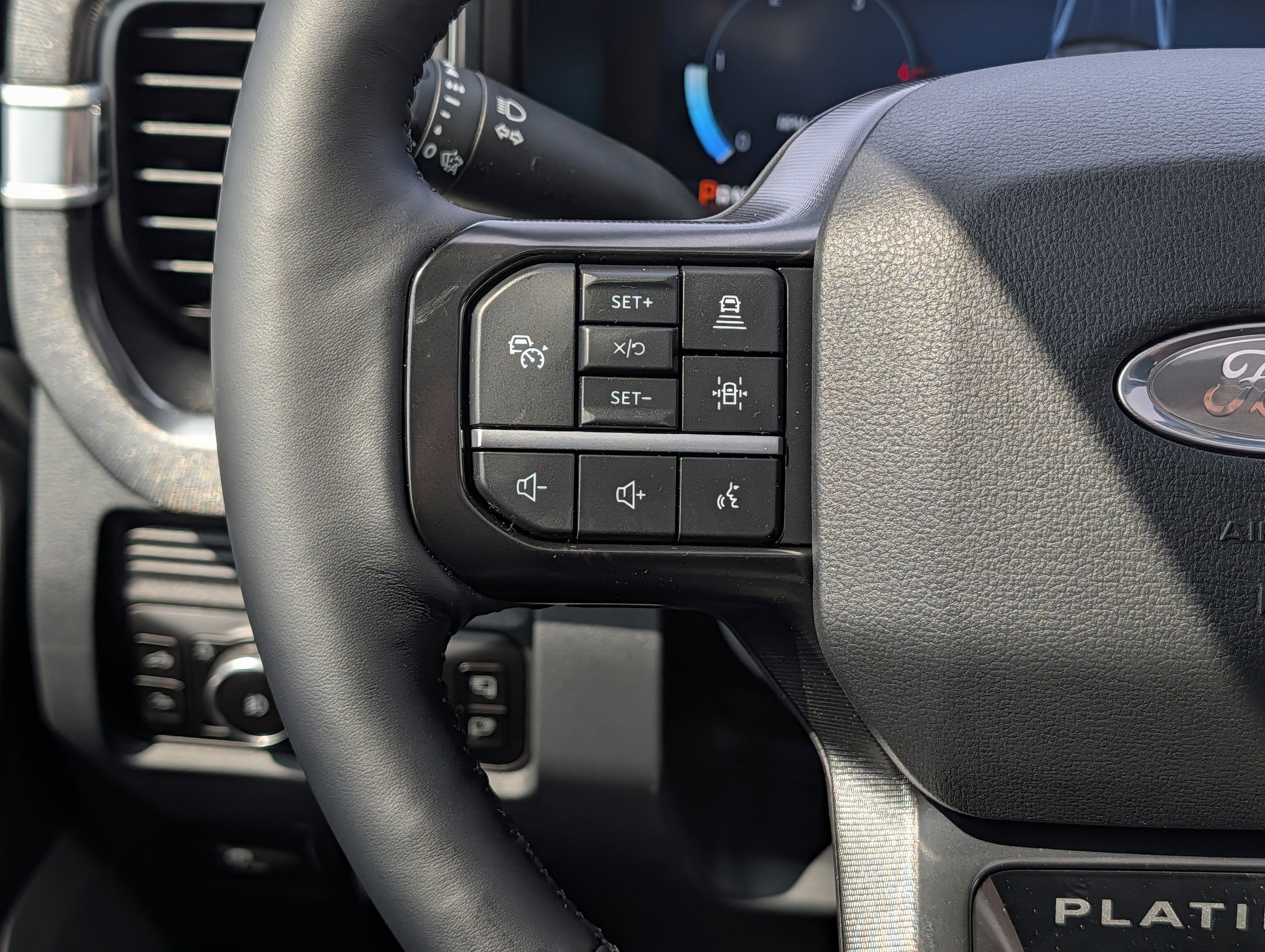 2026 Ford SUPER DUTY F-250 Platinum