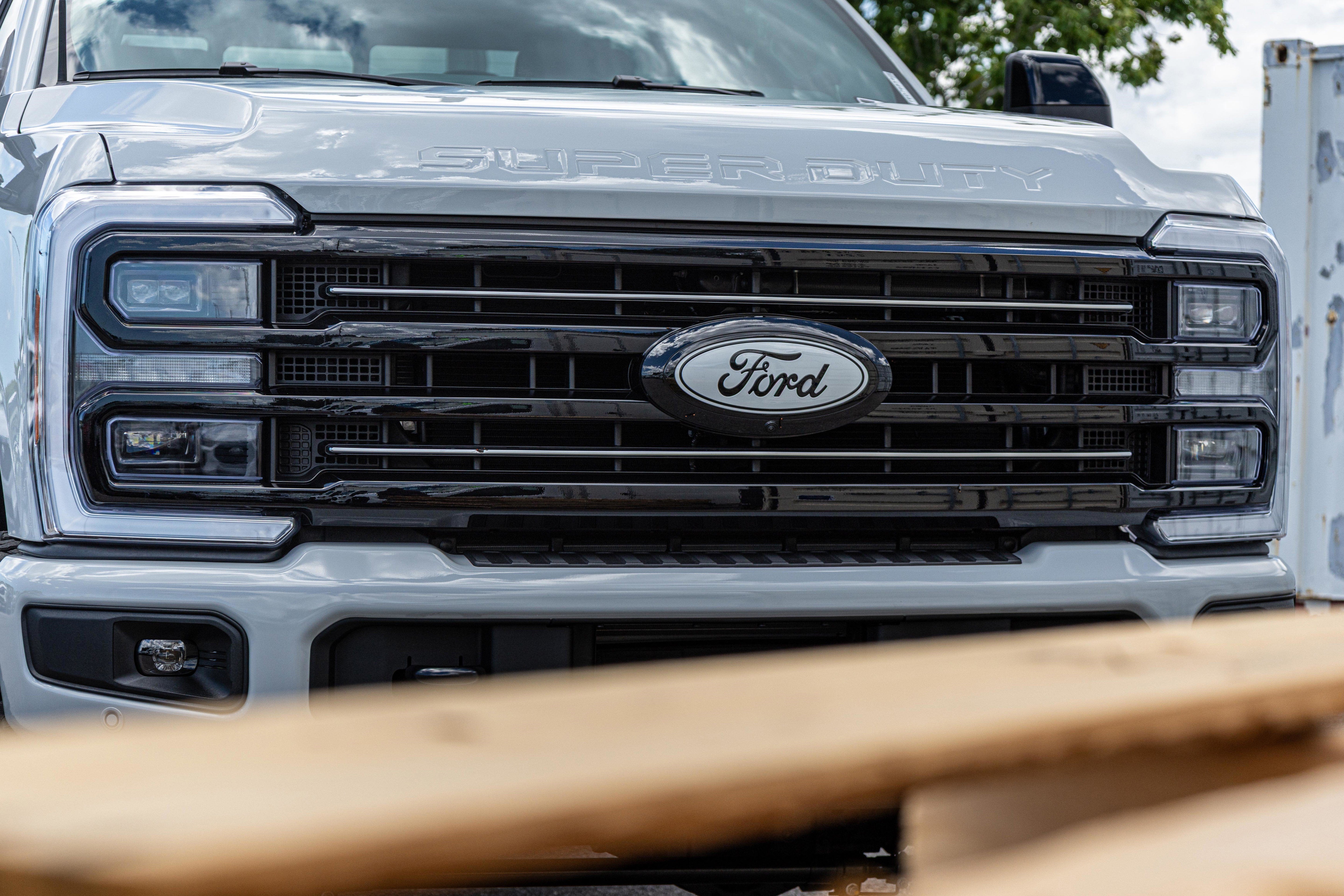 2026 Ford Super Duty F-250 SRW Platinum