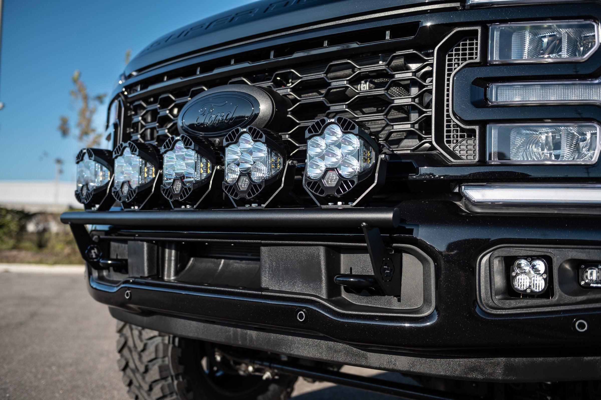 2025 Ford SUPER DUTY F-250 Lariat