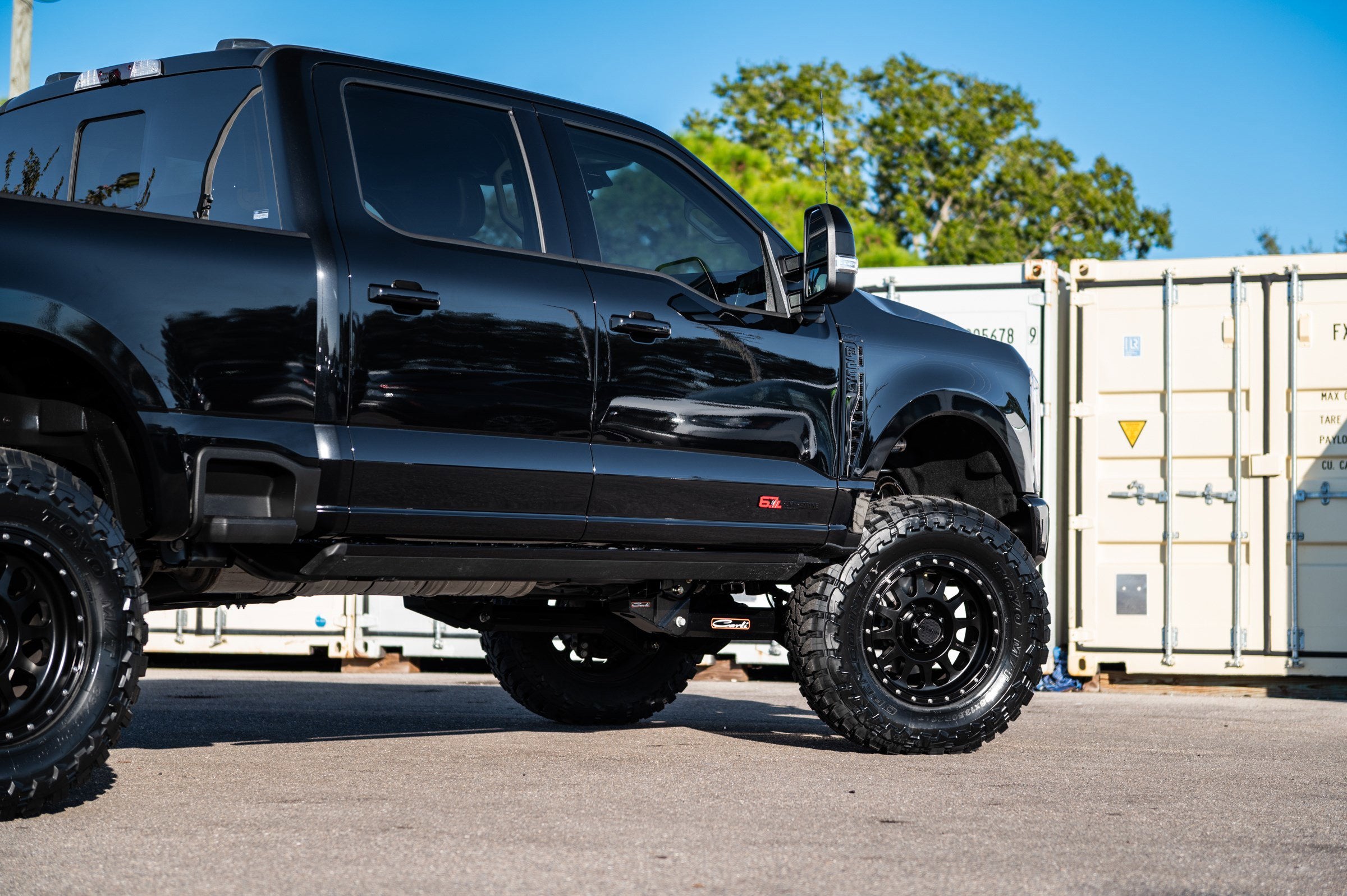 2025 Ford SUPER DUTY F-250 Lariat