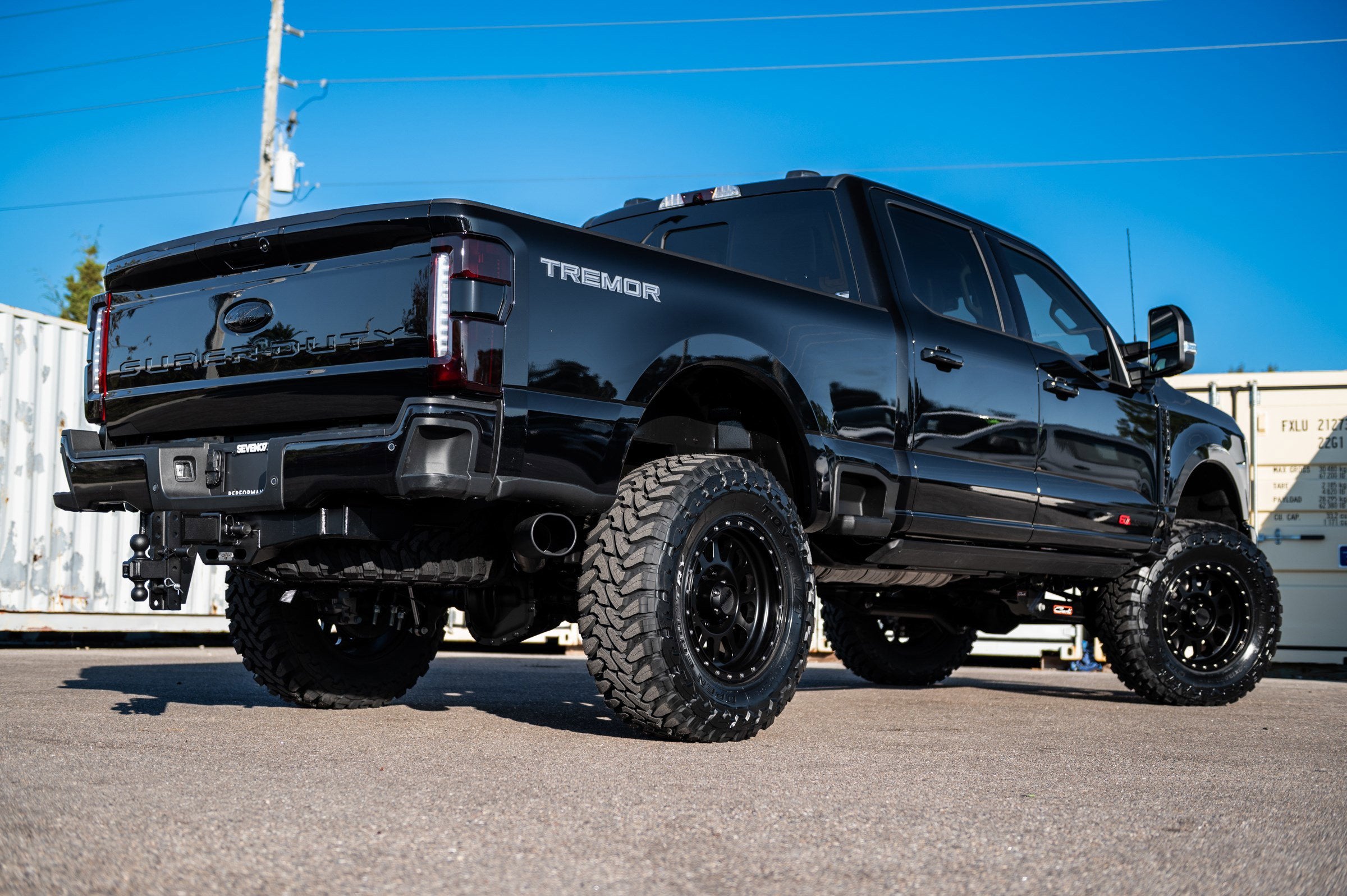 2025 Ford SUPER DUTY F-250 Lariat