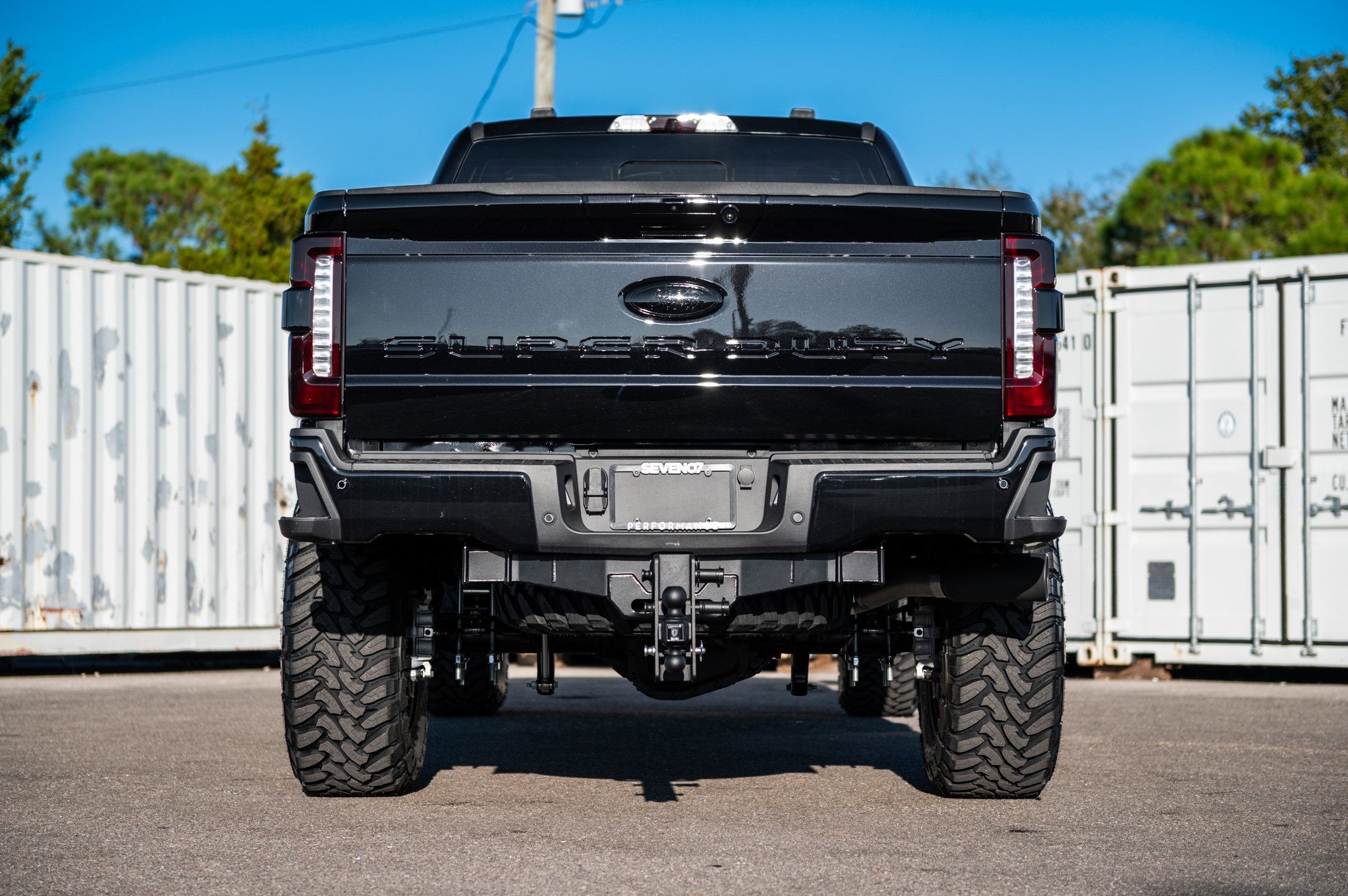 2025 Ford SUPER DUTY F-250 Lariat