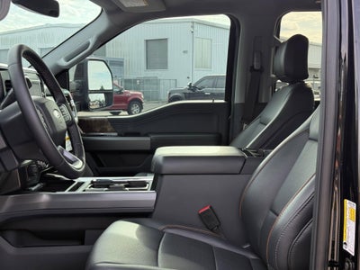 2025 Ford SUPER DUTY F-250 Lariat