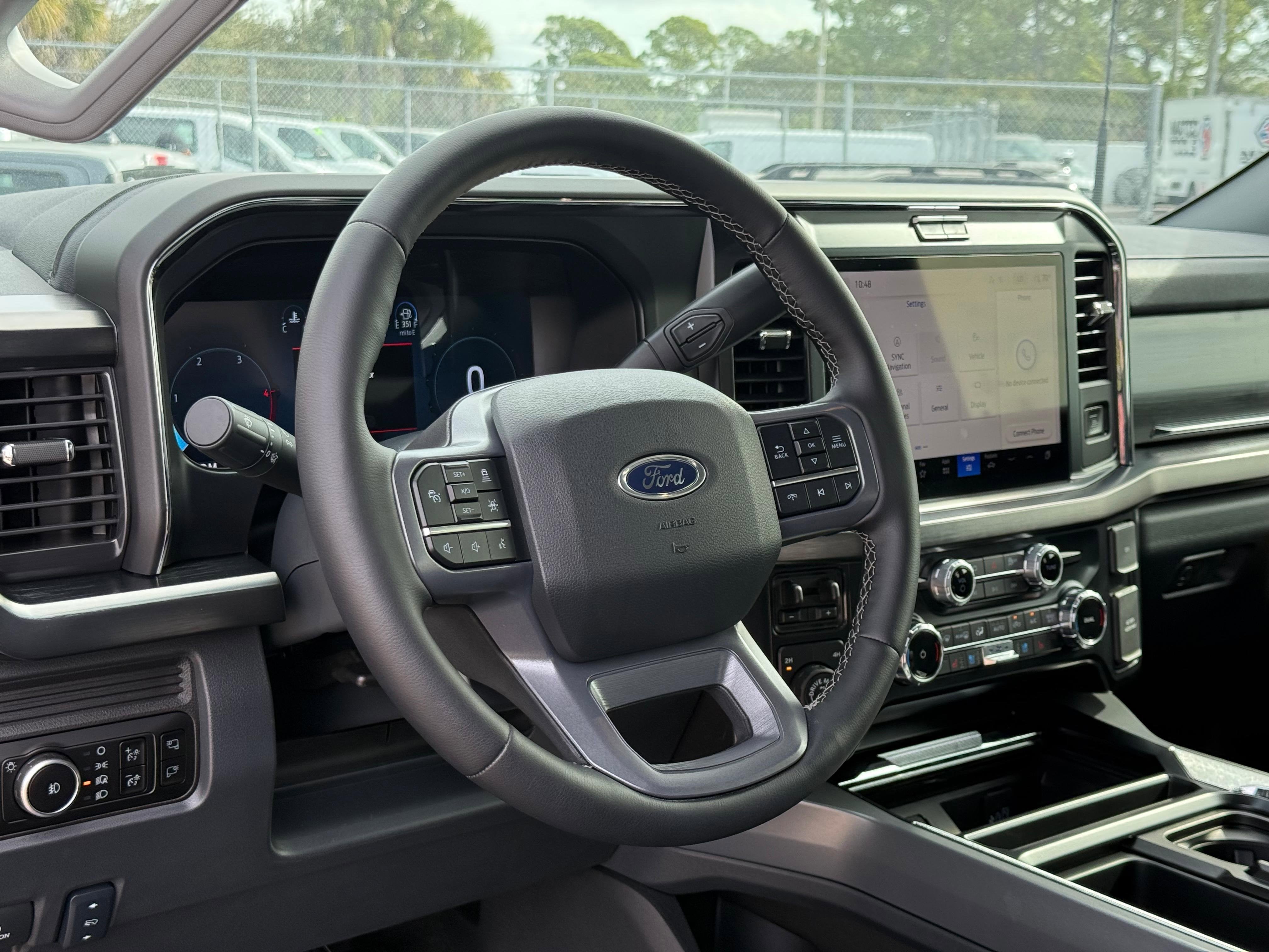 2025 Ford SUPER DUTY F-250 Lariat