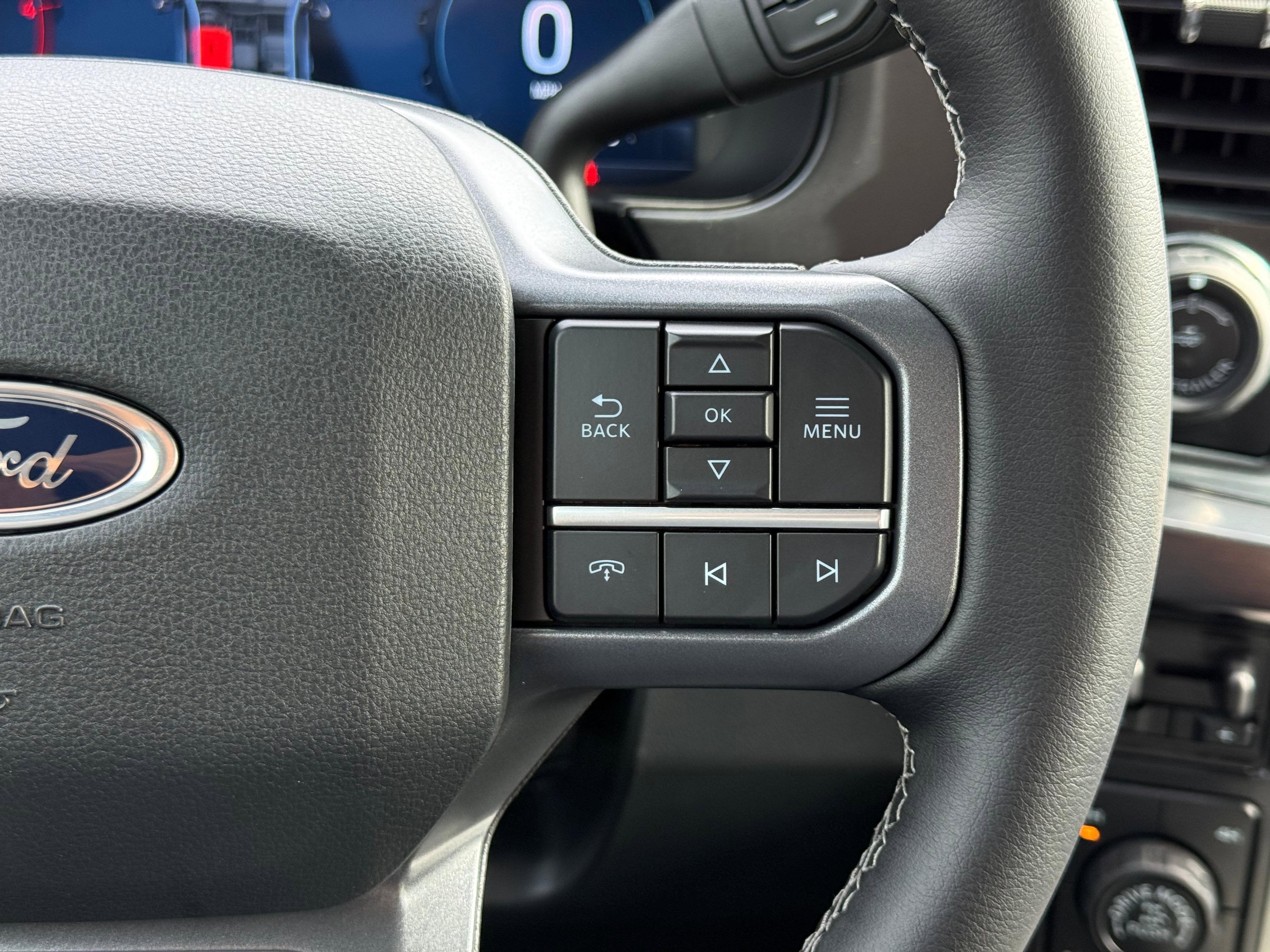 2025 Ford SUPER DUTY F-250 Lariat