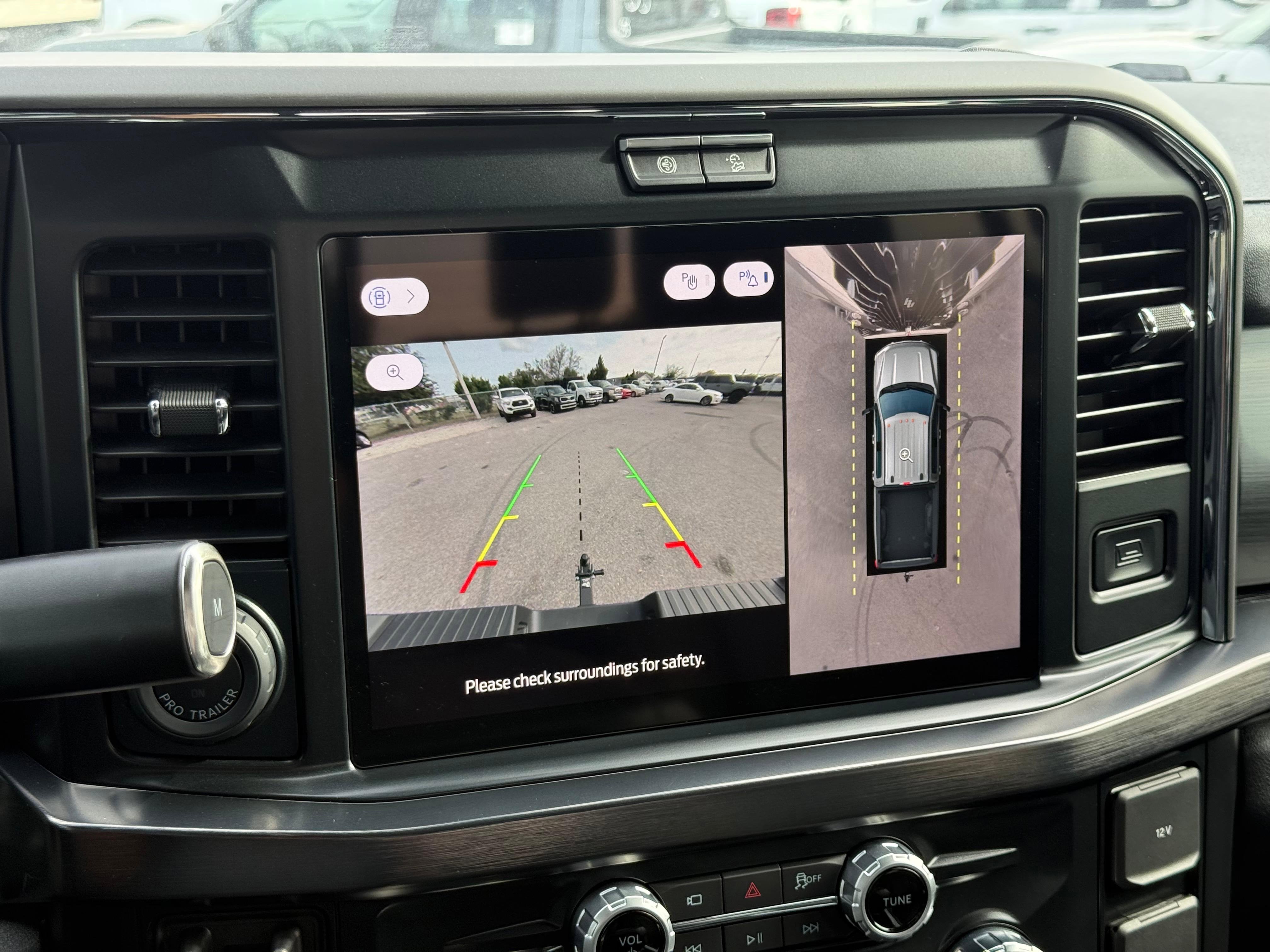 2025 Ford SUPER DUTY F-250 Lariat