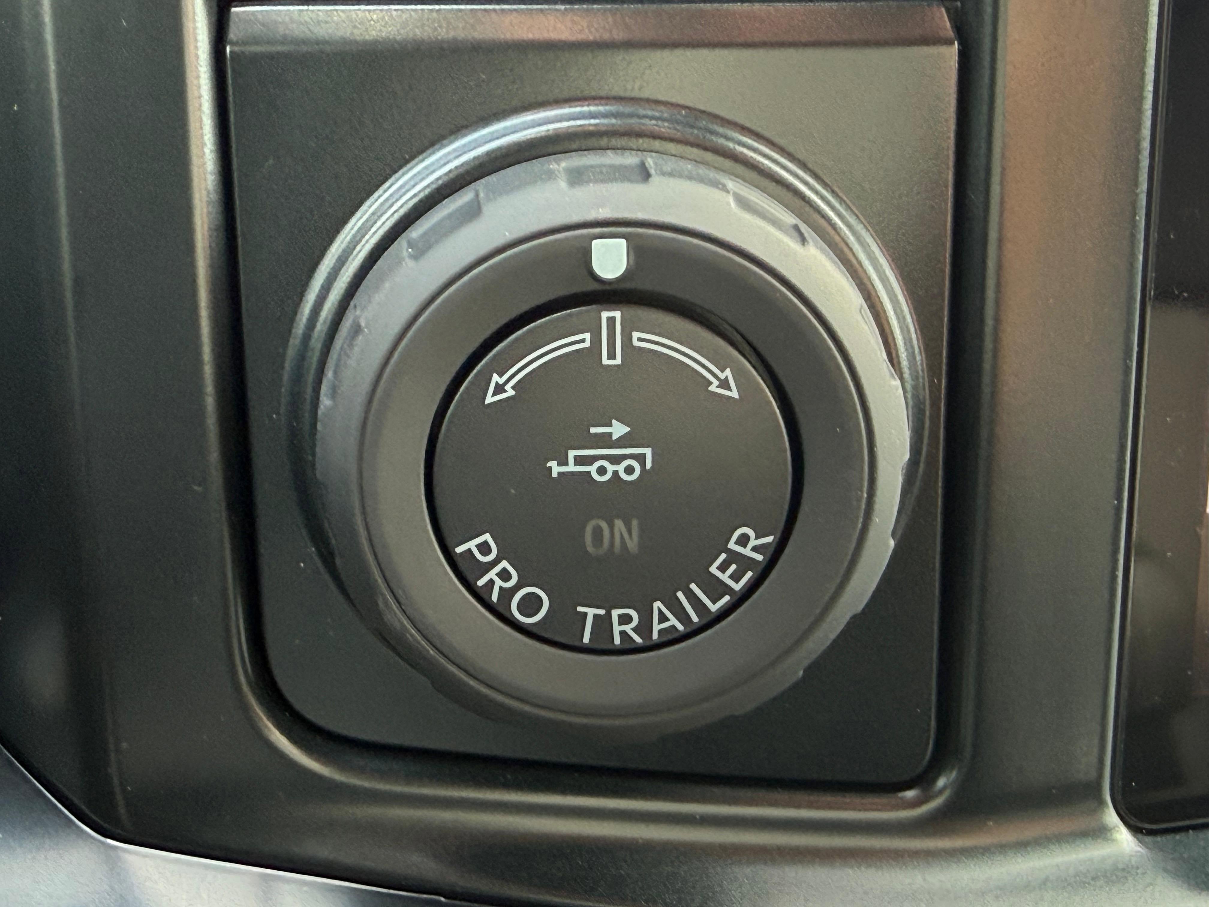 2025 Ford SUPER DUTY F-250 Lariat