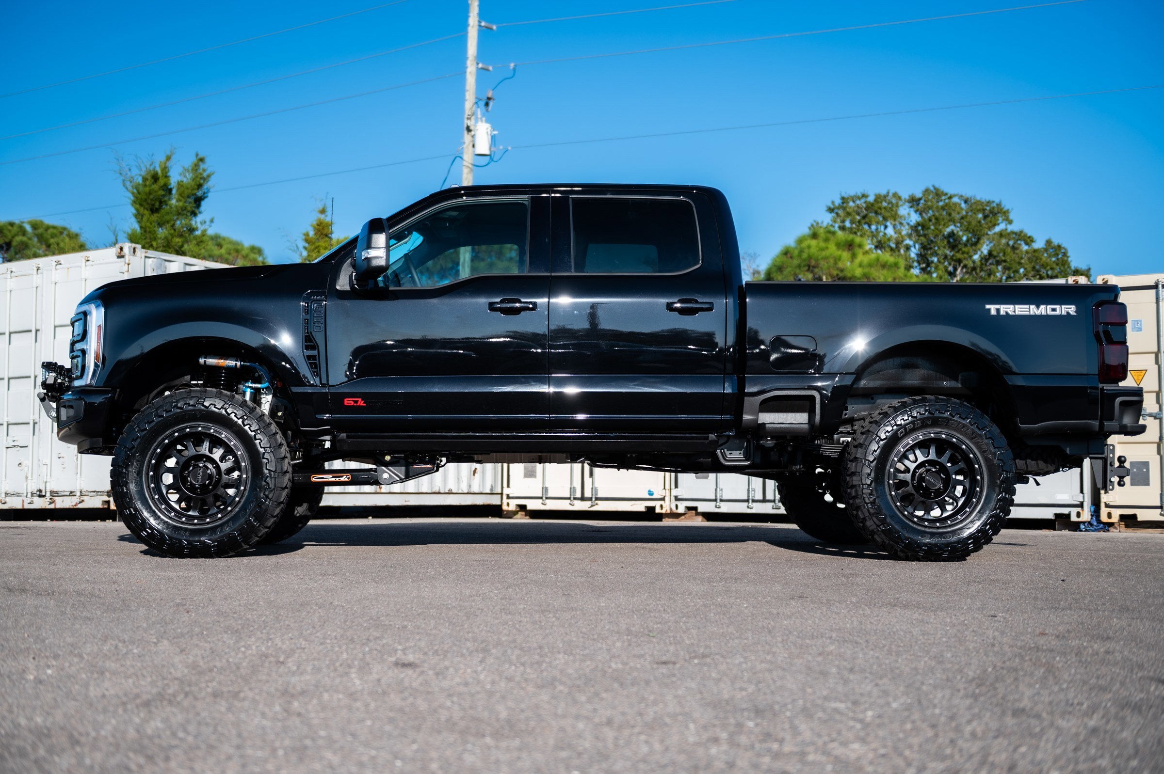 2025 Ford SUPER DUTY F-250 Lariat