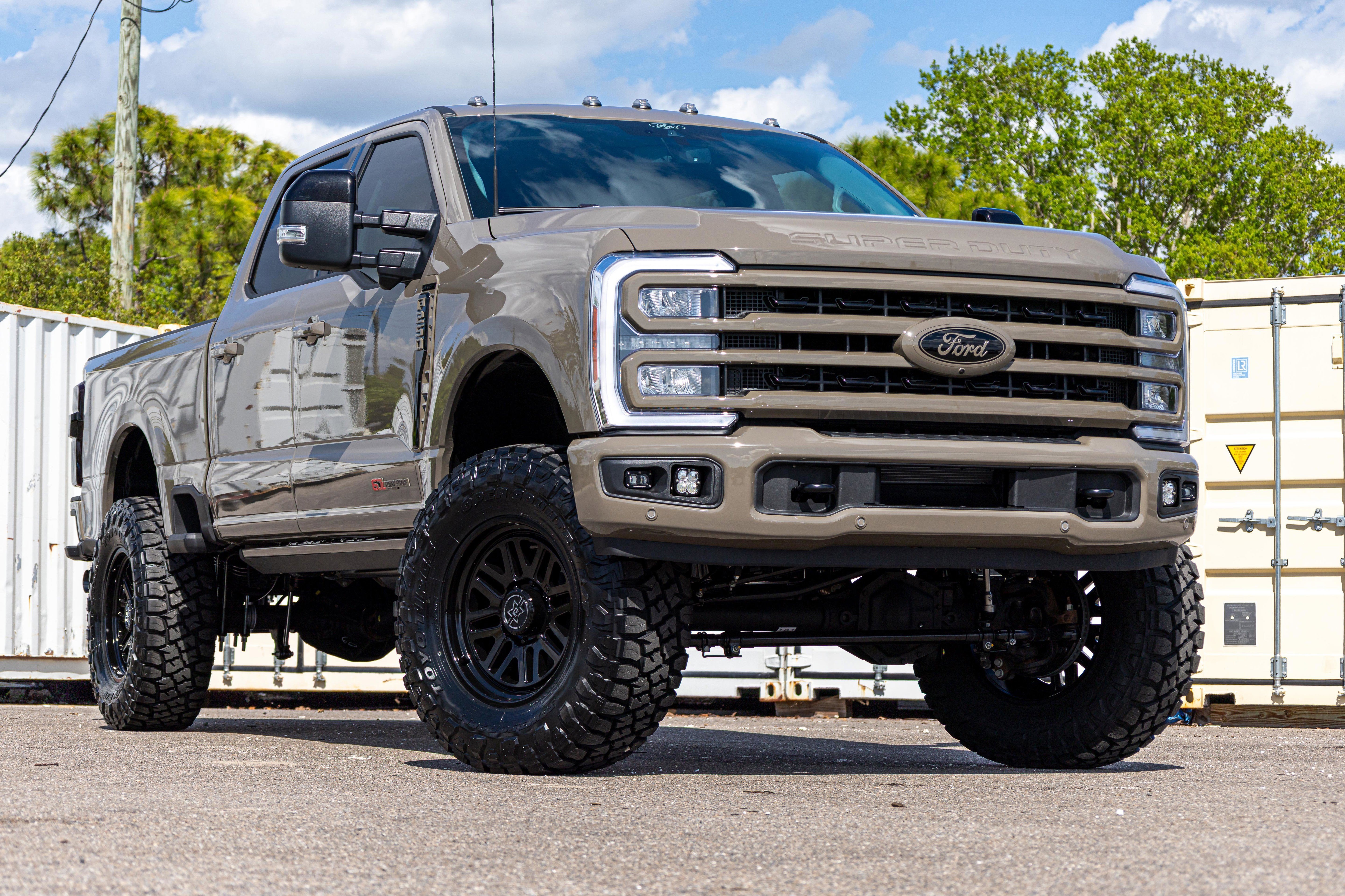 2026 Ford SUPER DUTY F-250 Lariat