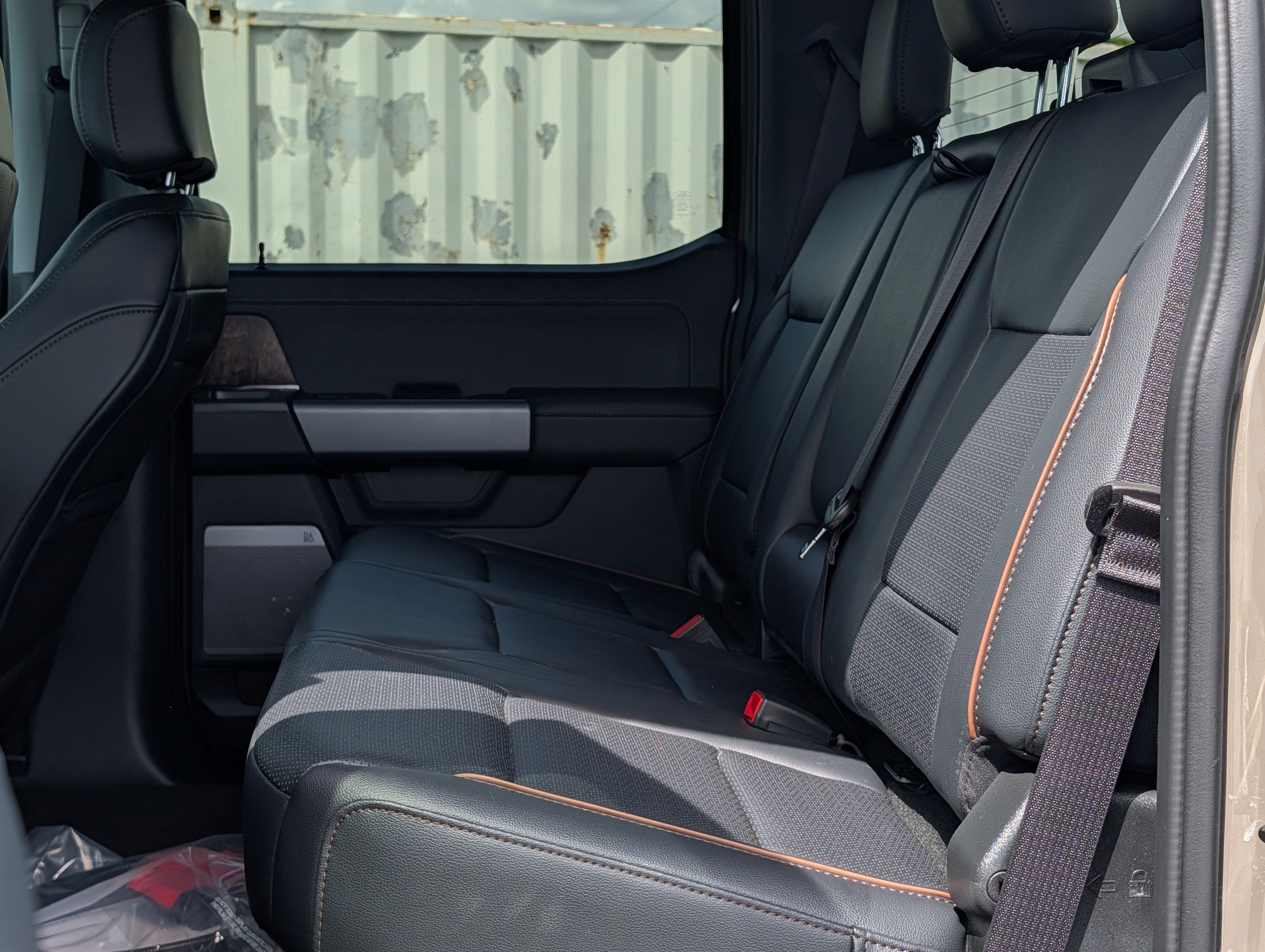 2026 Ford SUPER DUTY F-250 Lariat