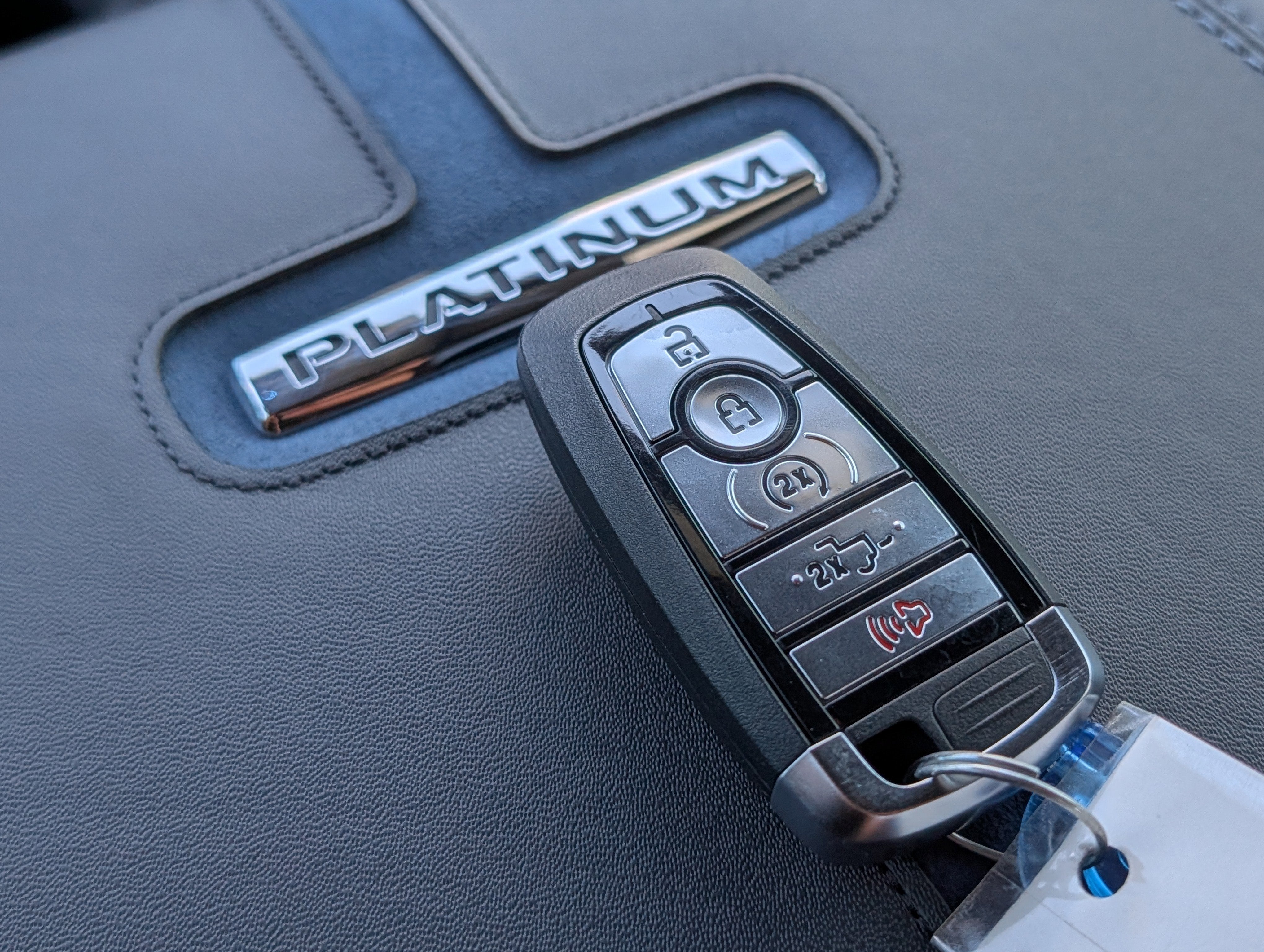 2026 Ford SUPER DUTY F-250 Platinum