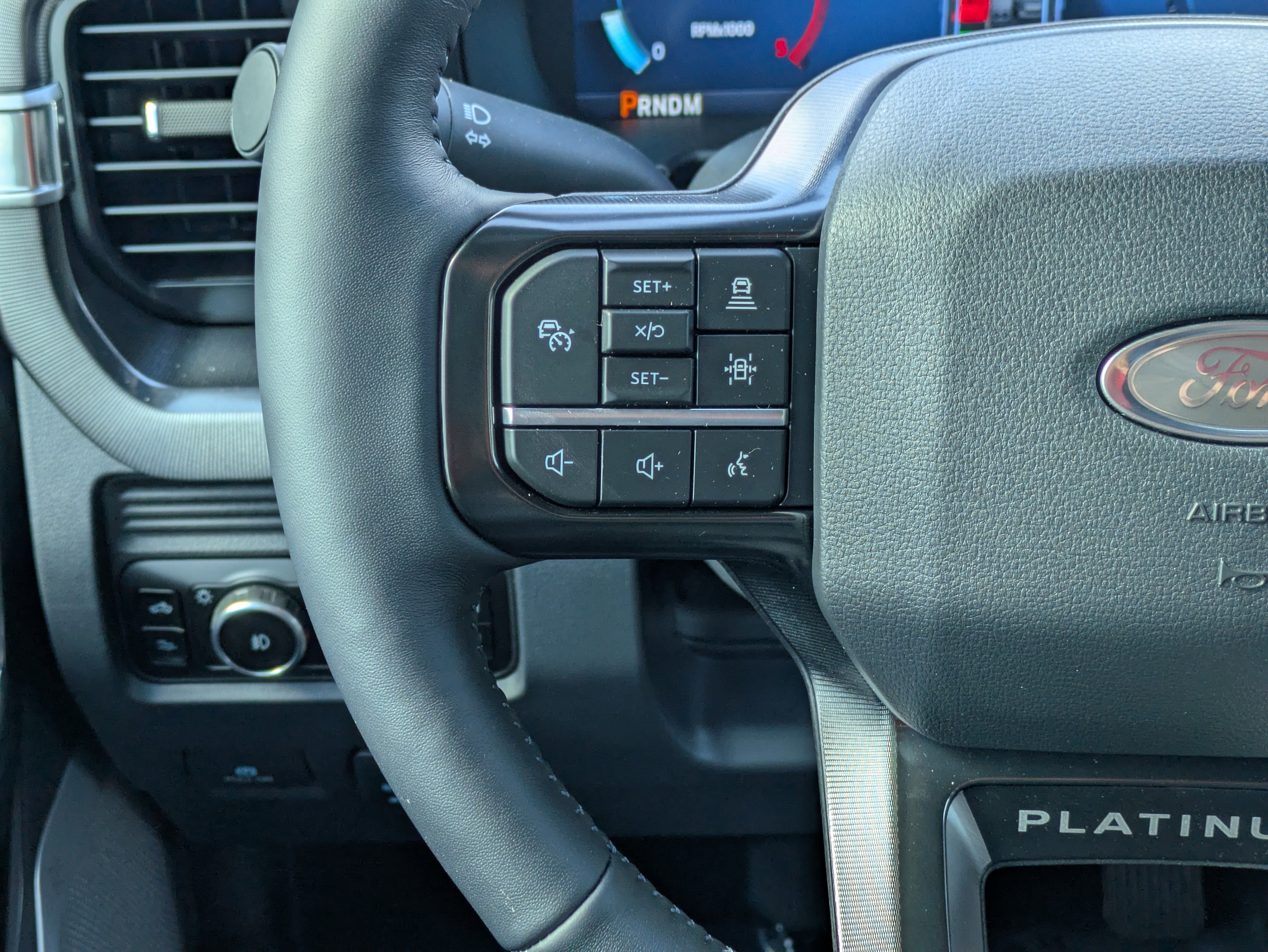 2026 Ford SUPER DUTY F-250 Platinum