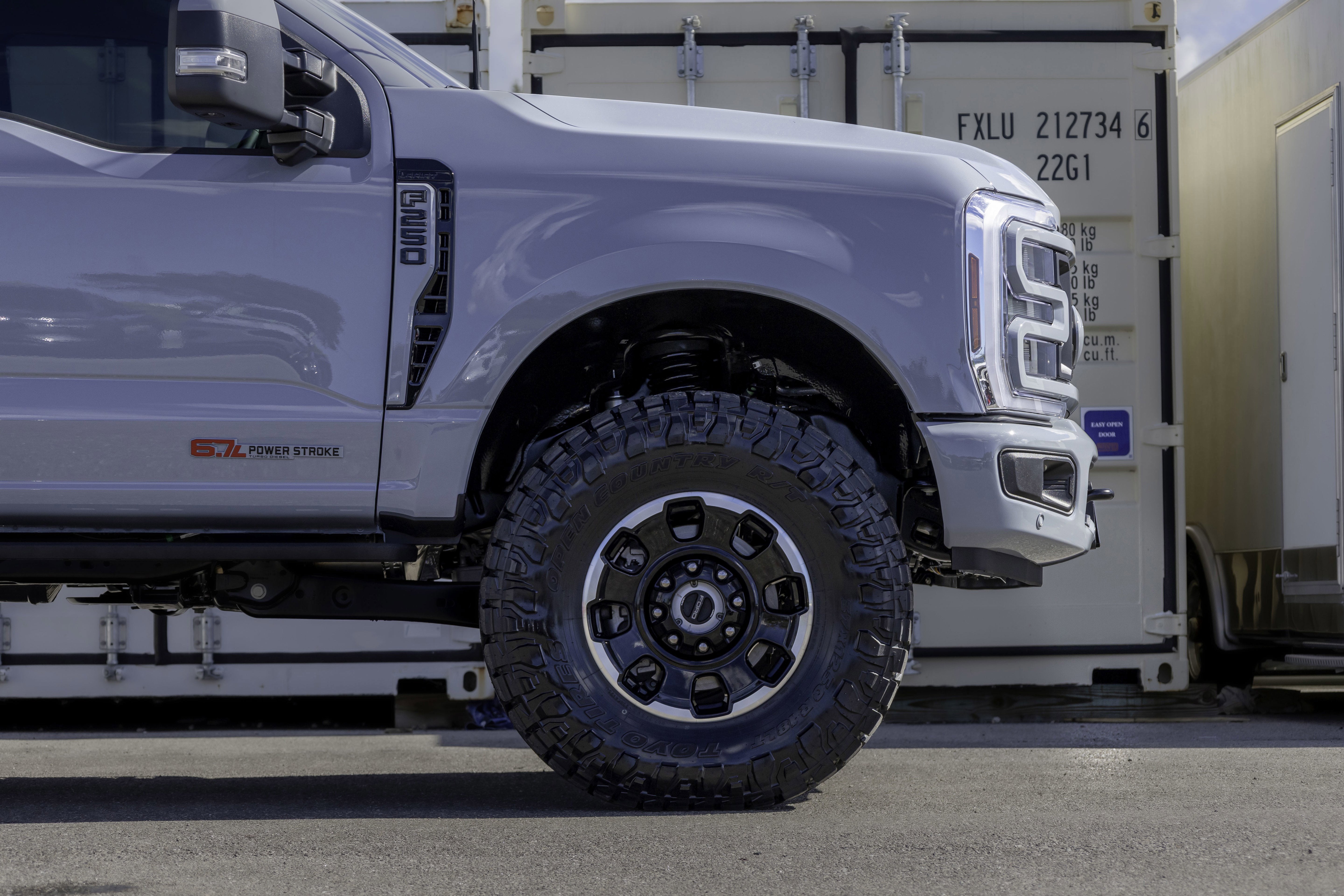 2026 Ford SUPER DUTY F-250 Lariat