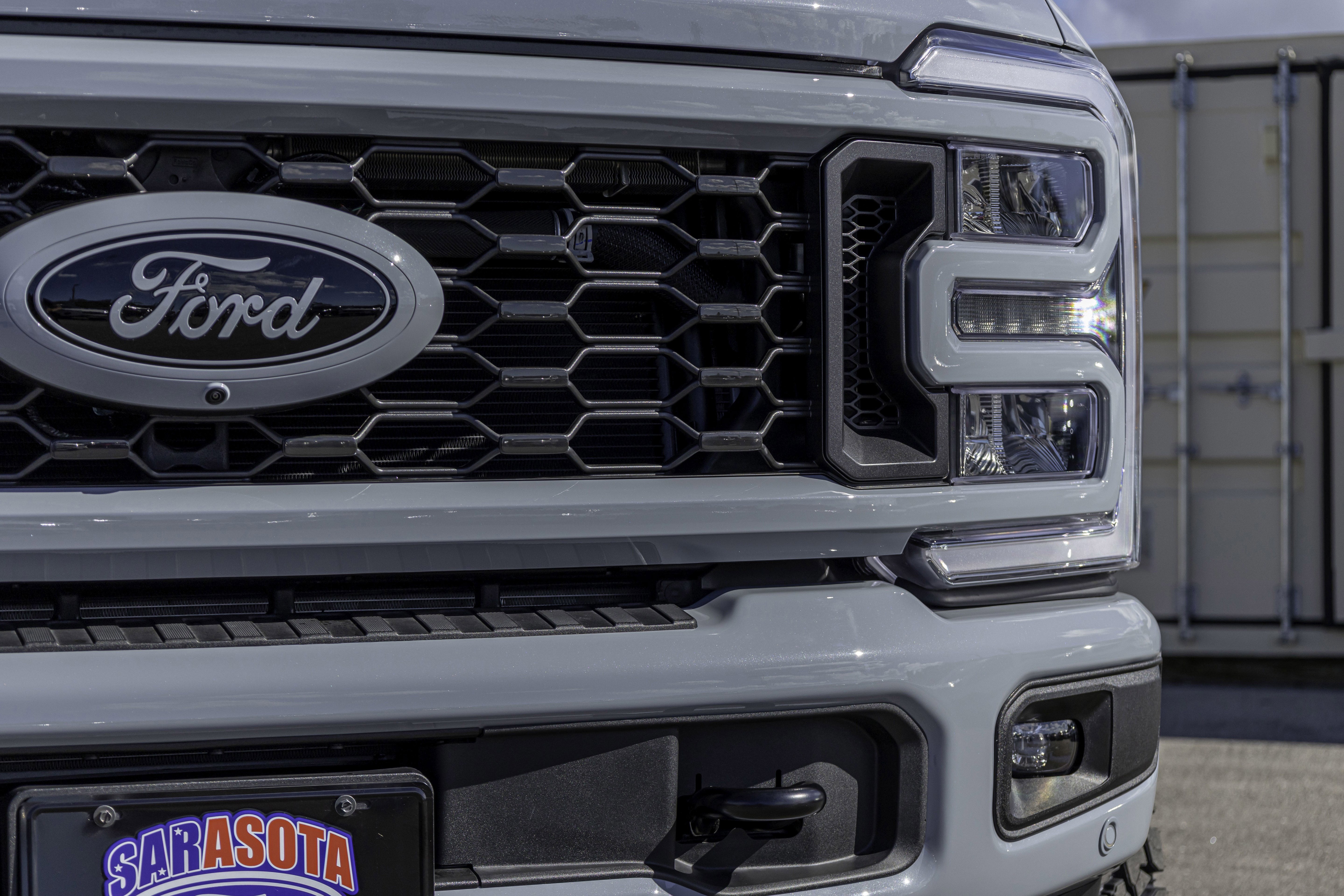 2026 Ford SUPER DUTY F-250 Lariat