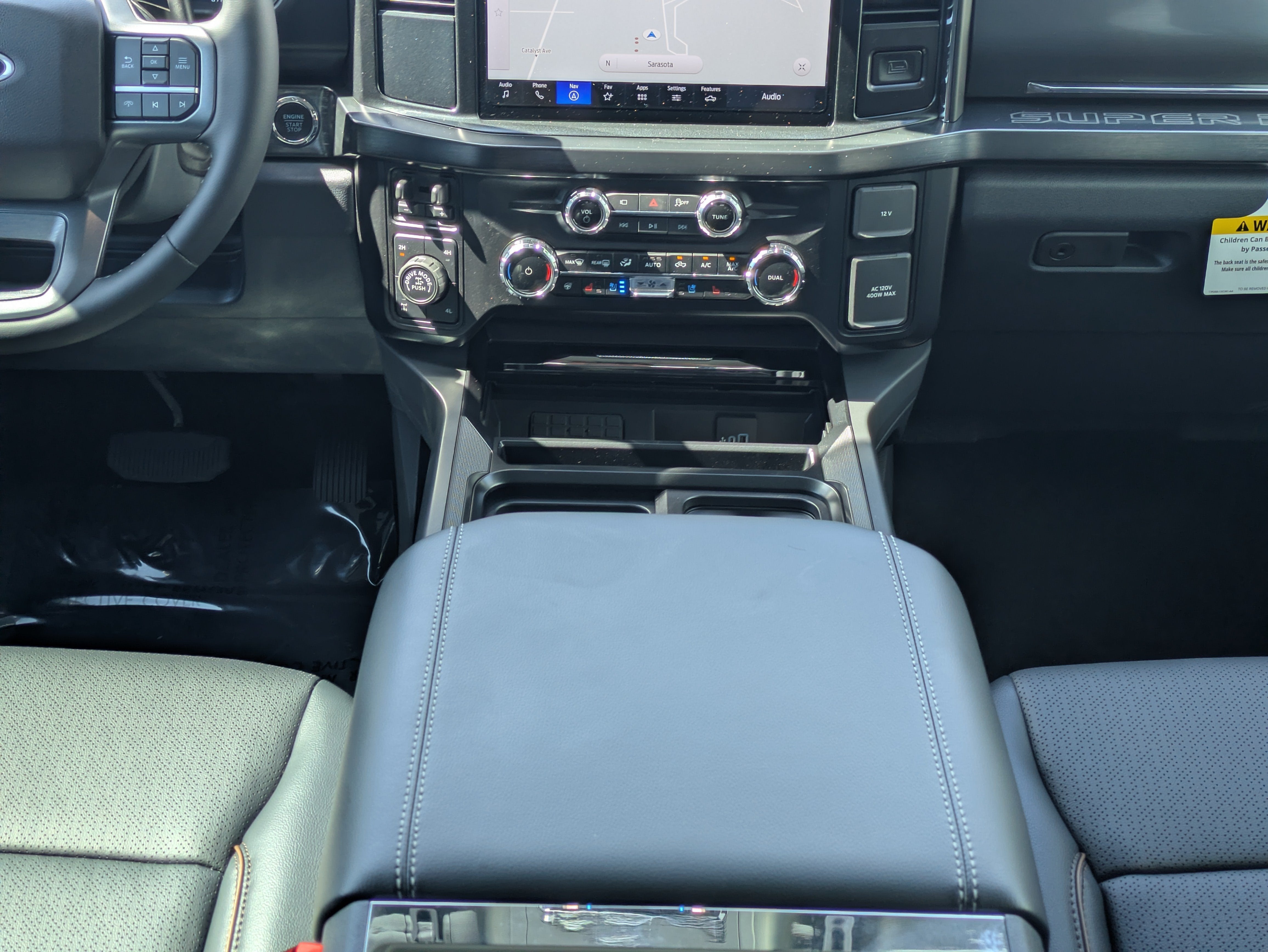 2026 Ford SUPER DUTY F-250 Lariat