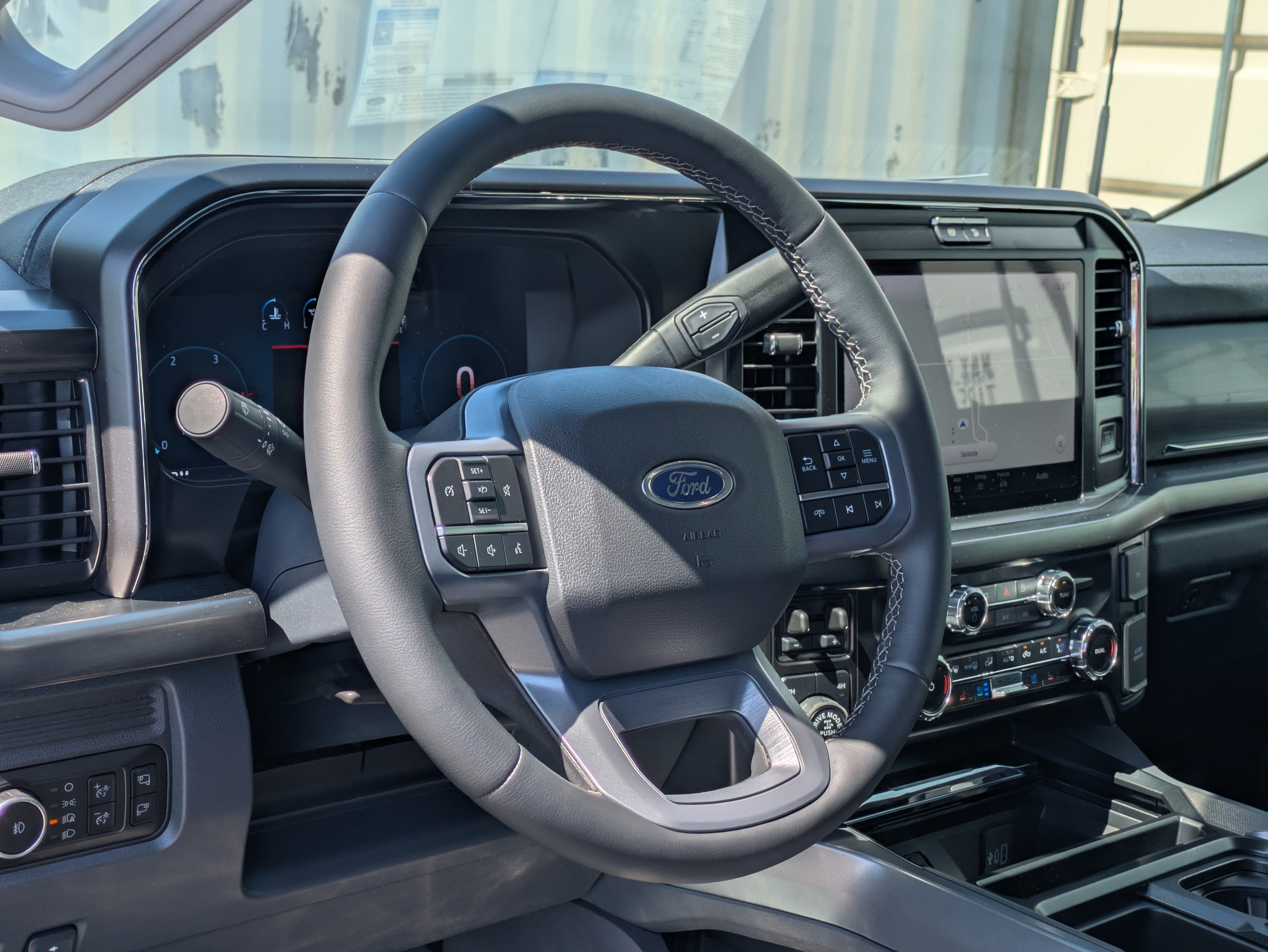 2026 Ford SUPER DUTY F-250 Lariat