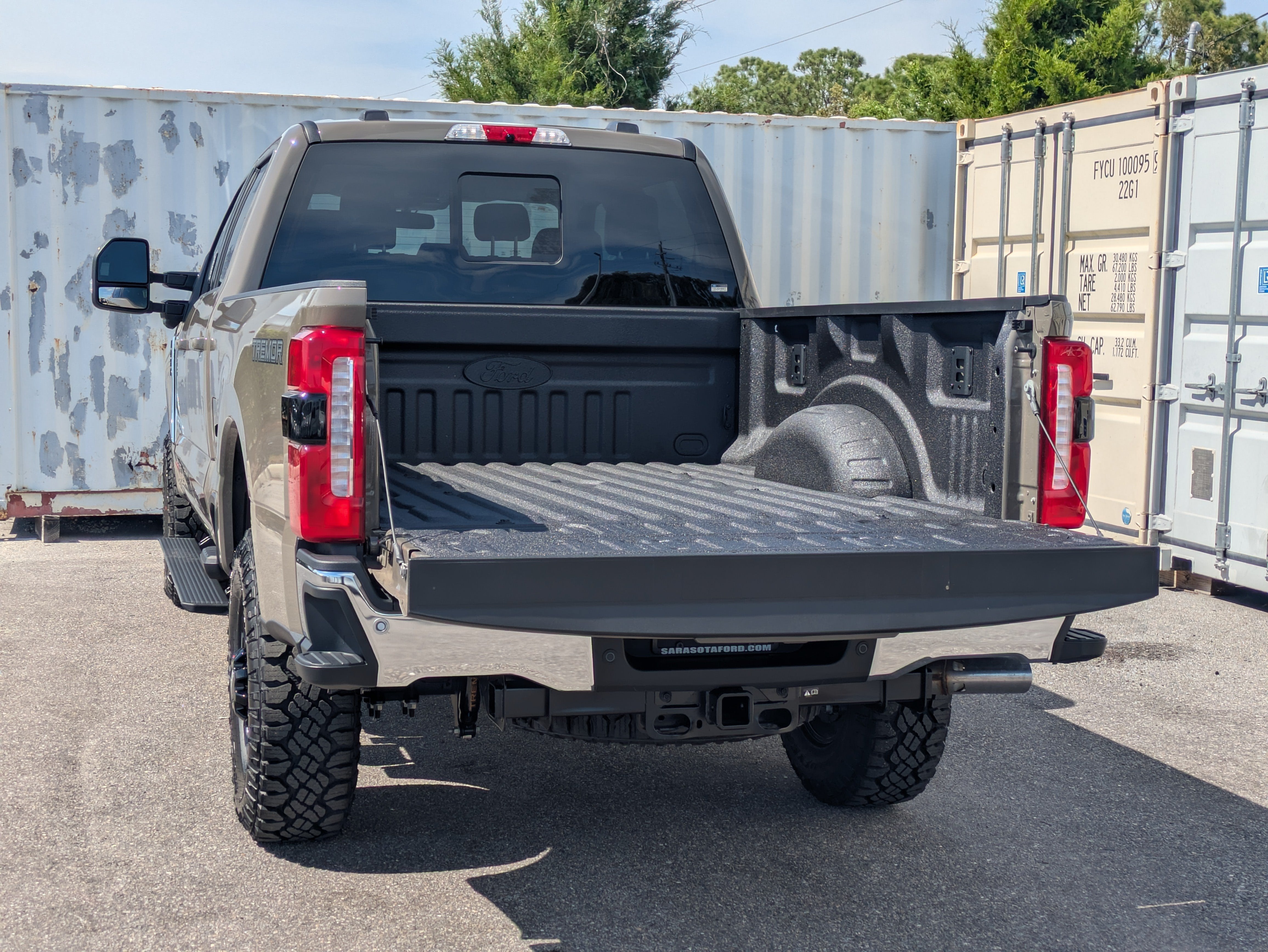 2026 Ford SUPER DUTY F-250 Lariat