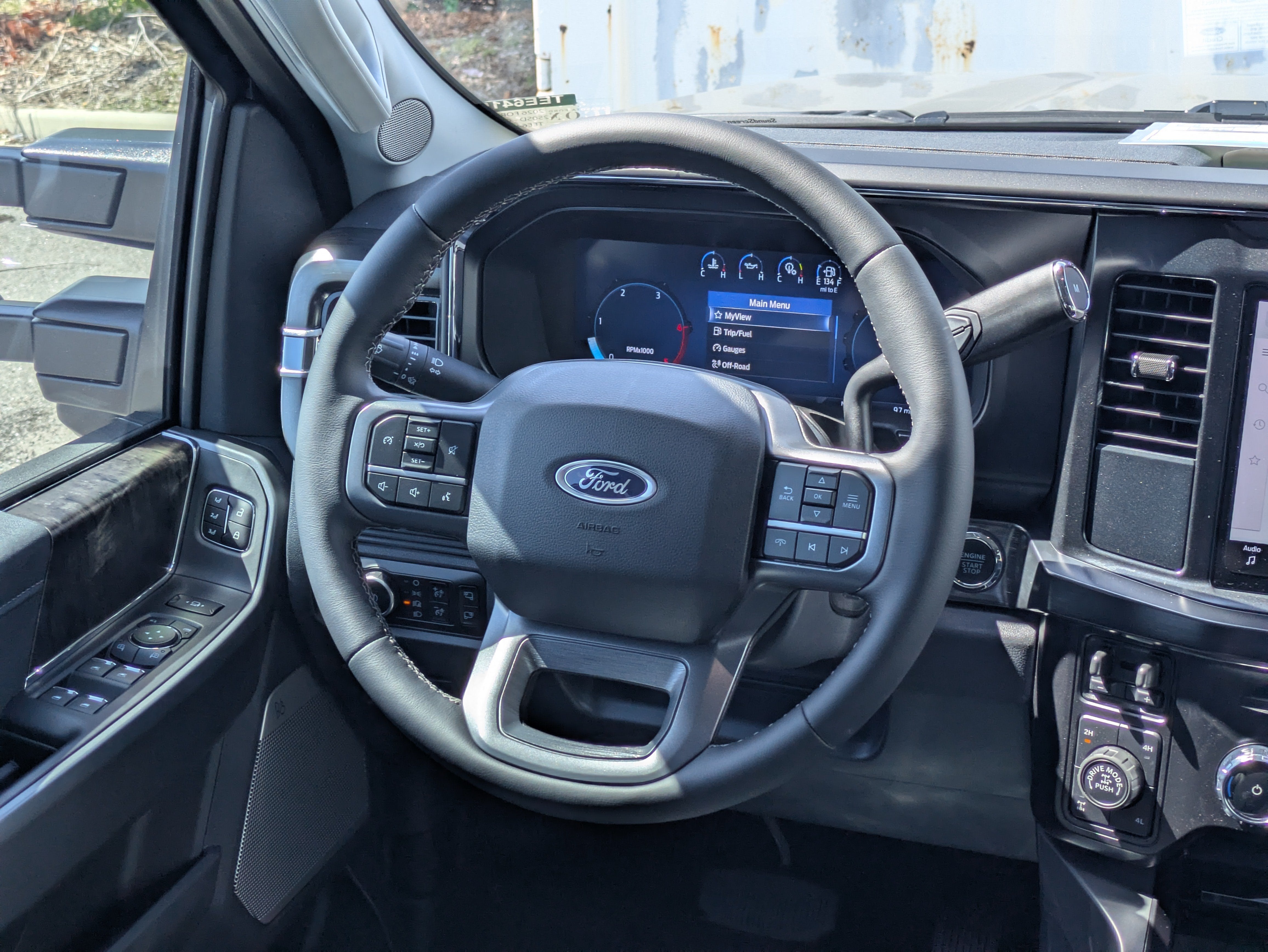 2026 Ford SUPER DUTY F-250 Lariat