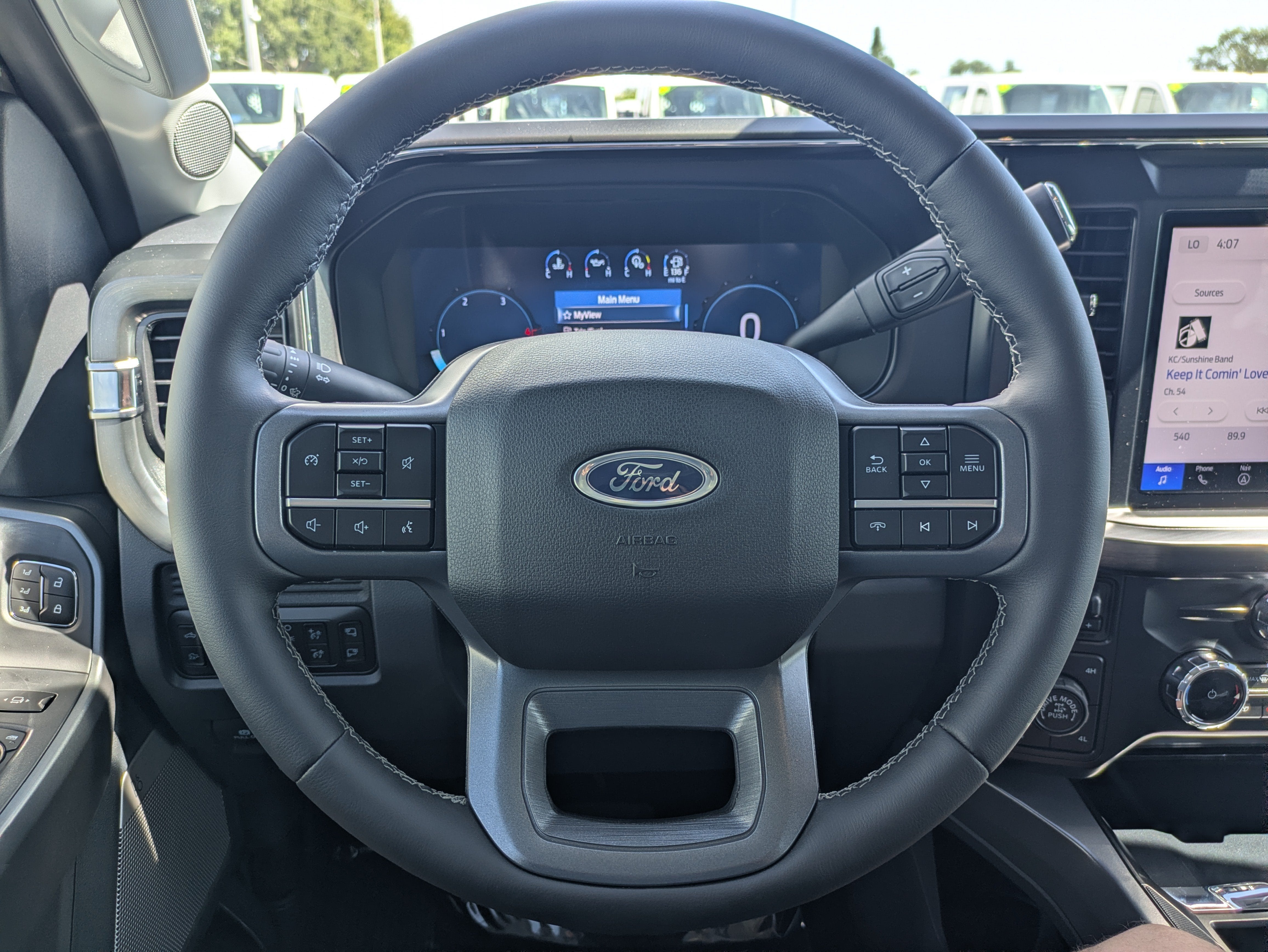 2026 Ford SUPER DUTY F-250 Lariat