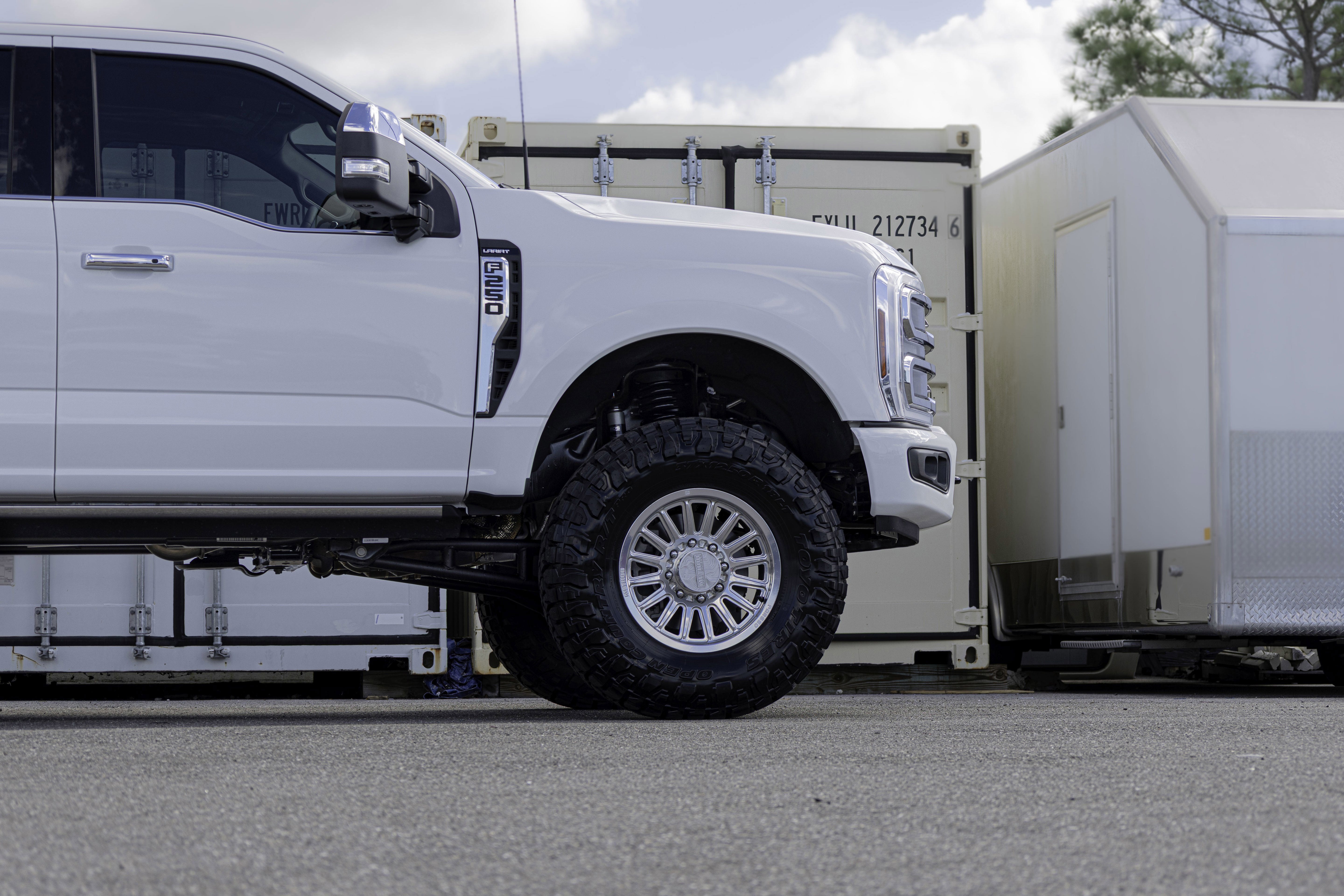 2026 Ford Super Duty F-250 SRW LARIAT