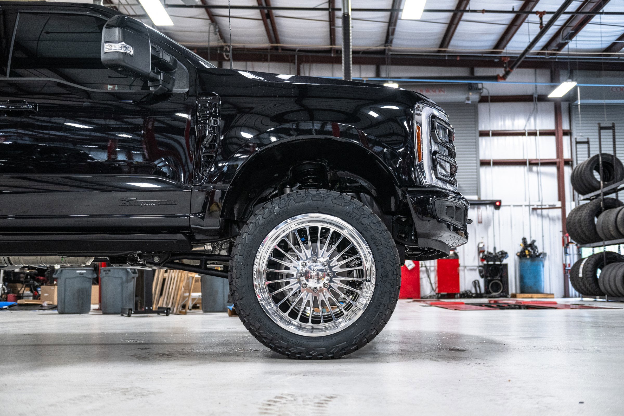 2025 Ford Super Duty F-250 SRW Lariat