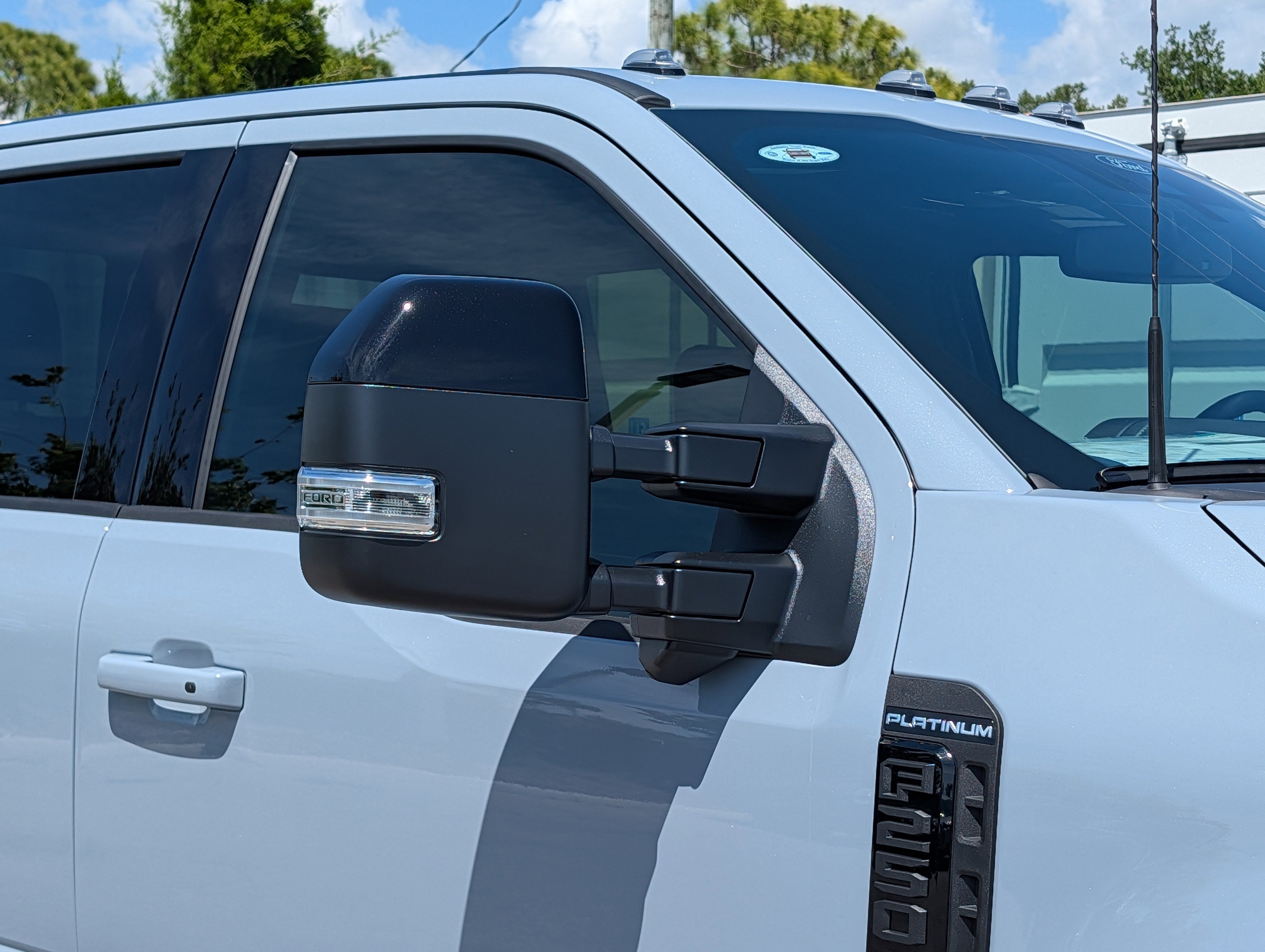 2026 Ford SUPER DUTY F-250 Platinum