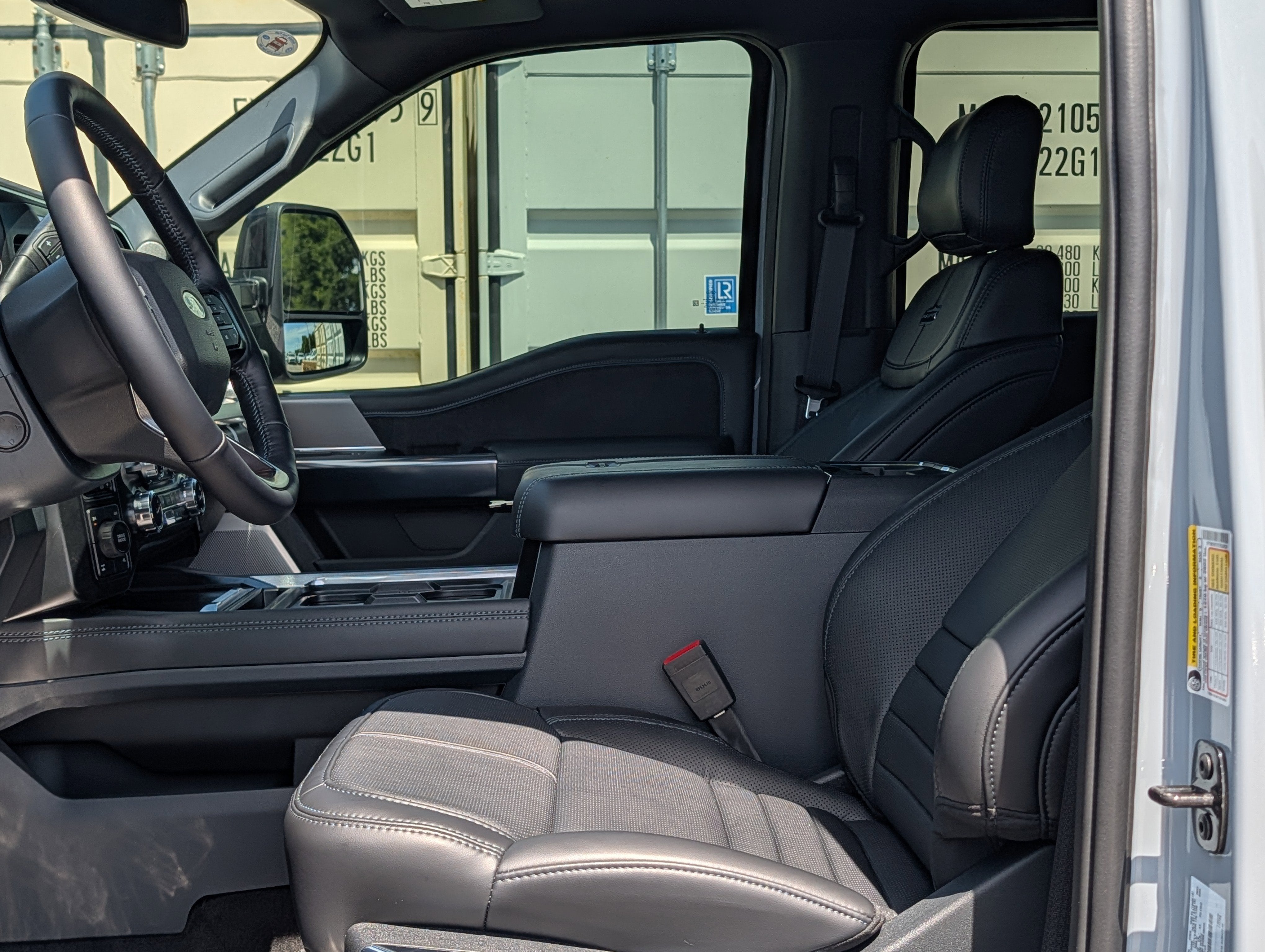 2026 Ford SUPER DUTY F-250 Platinum