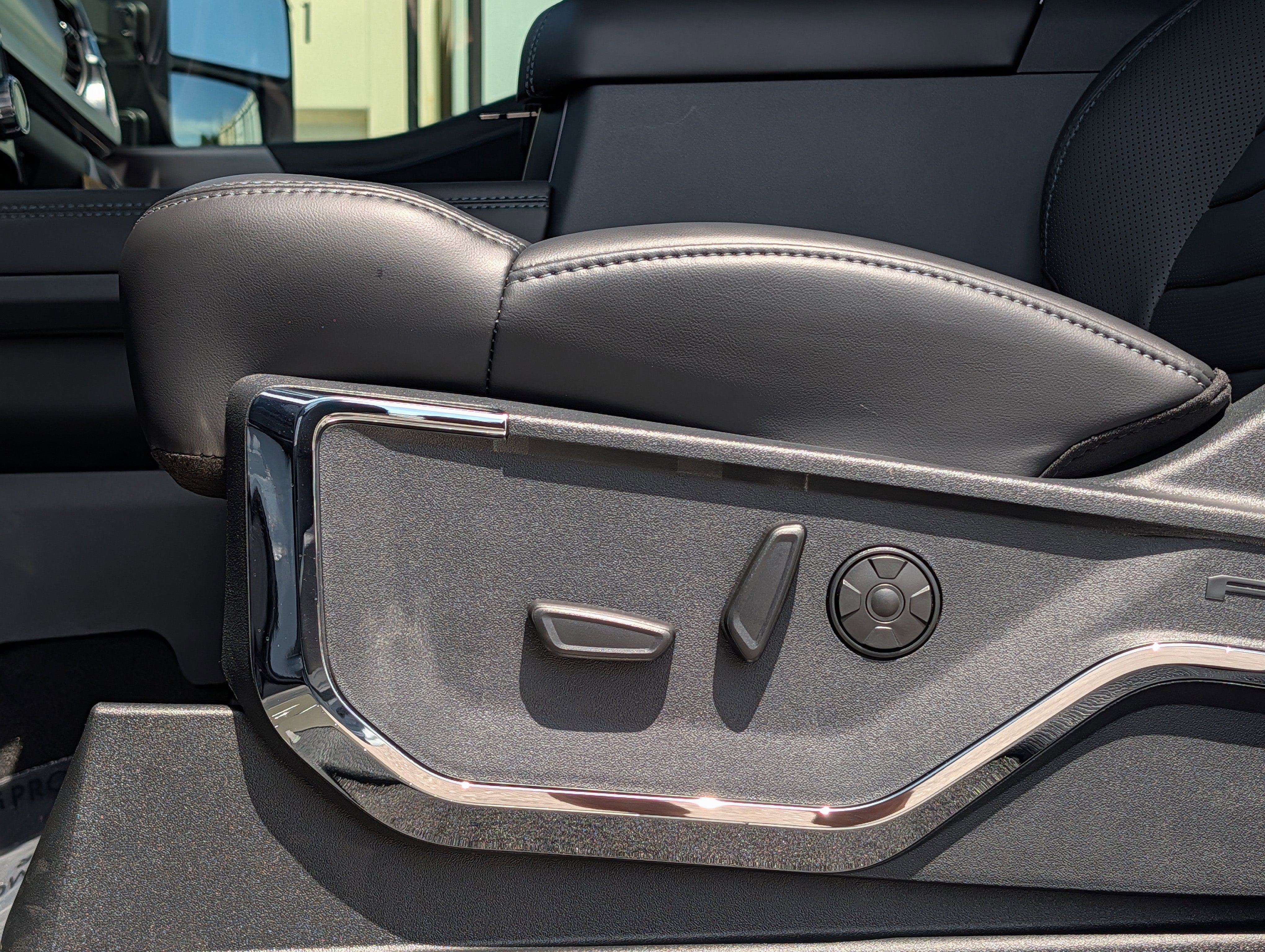 2026 Ford SUPER DUTY F-250 Platinum