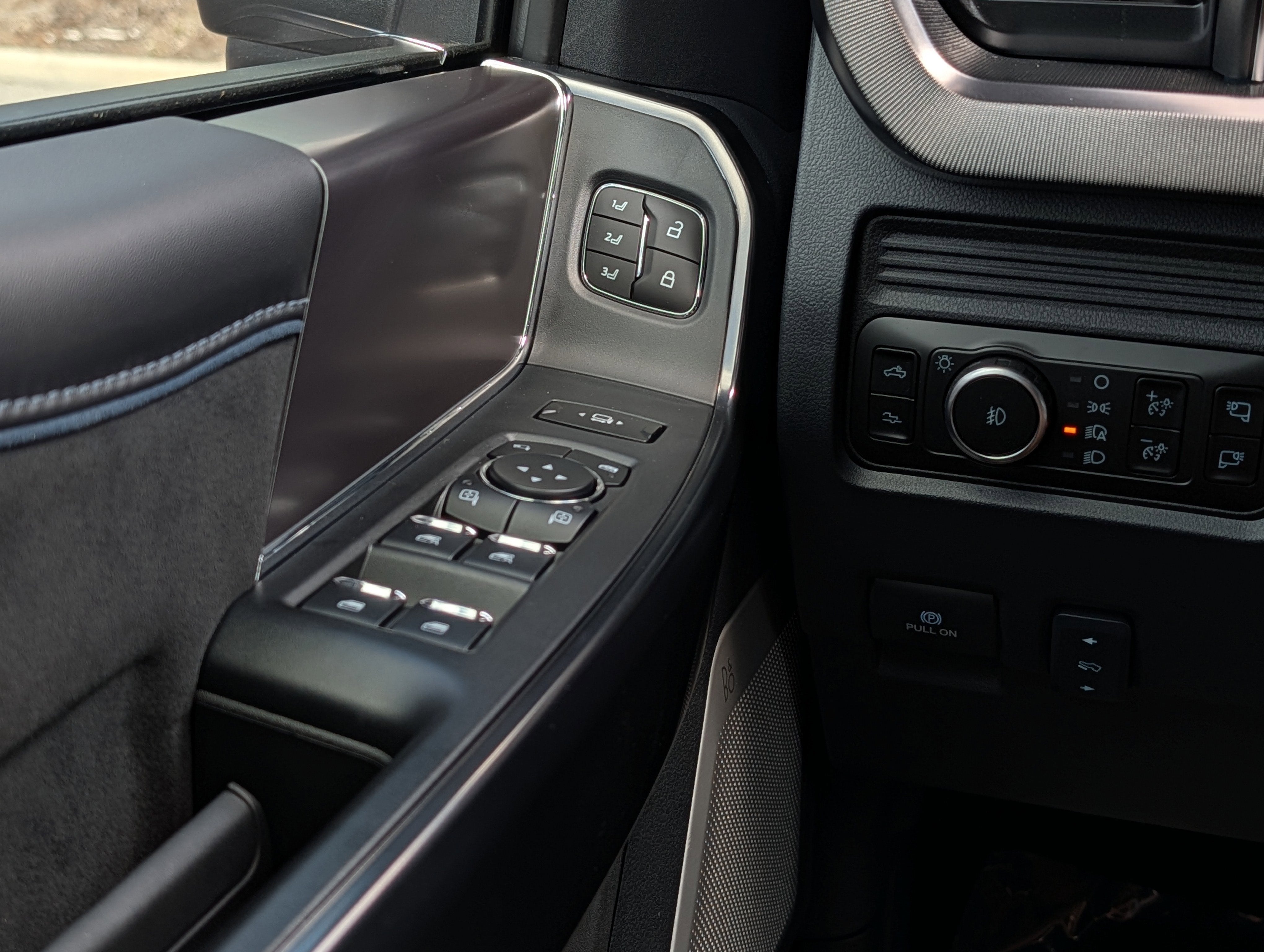2026 Ford SUPER DUTY F-250 Platinum