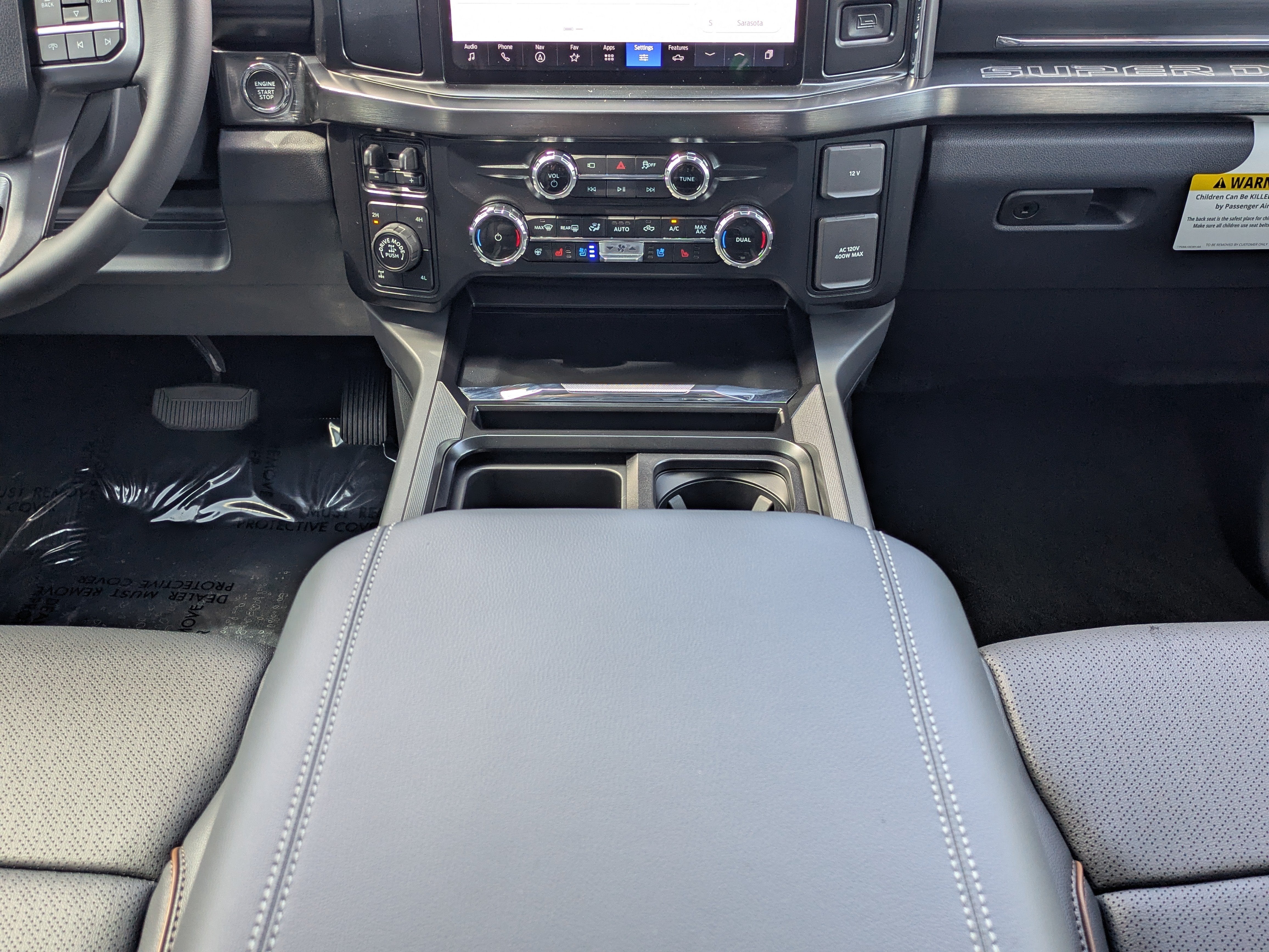 2026 Ford SUPER DUTY F-250 Lariat
