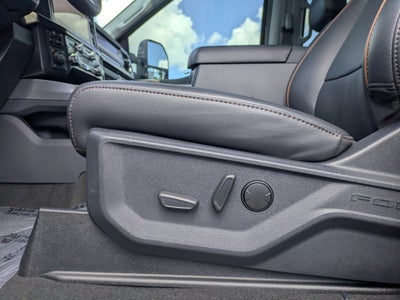2026 Ford SUPER DUTY F-250 Lariat