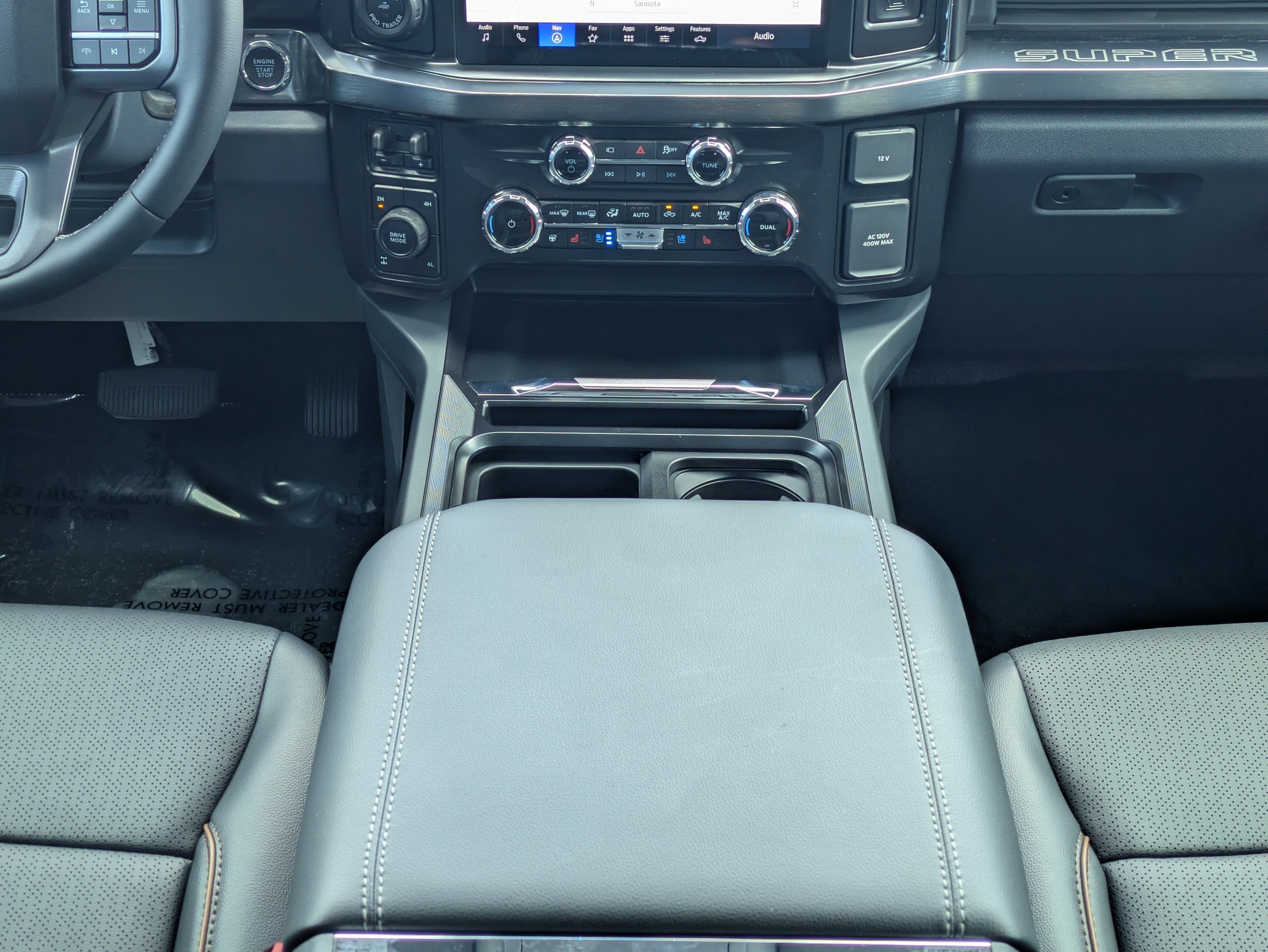 2026 Ford SUPER DUTY F-250 Lariat