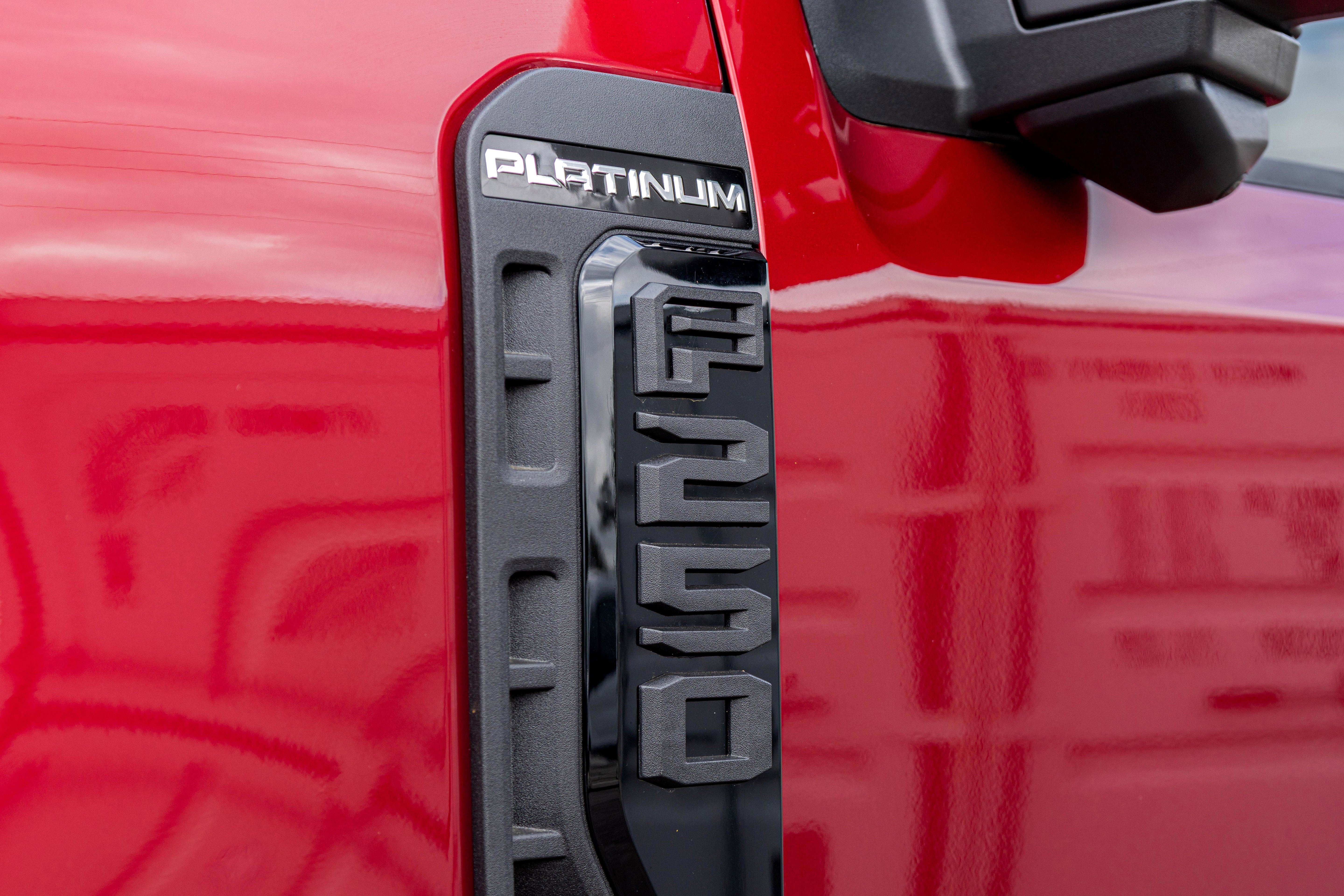 2026 Ford SUPER DUTY F-250 Platinum