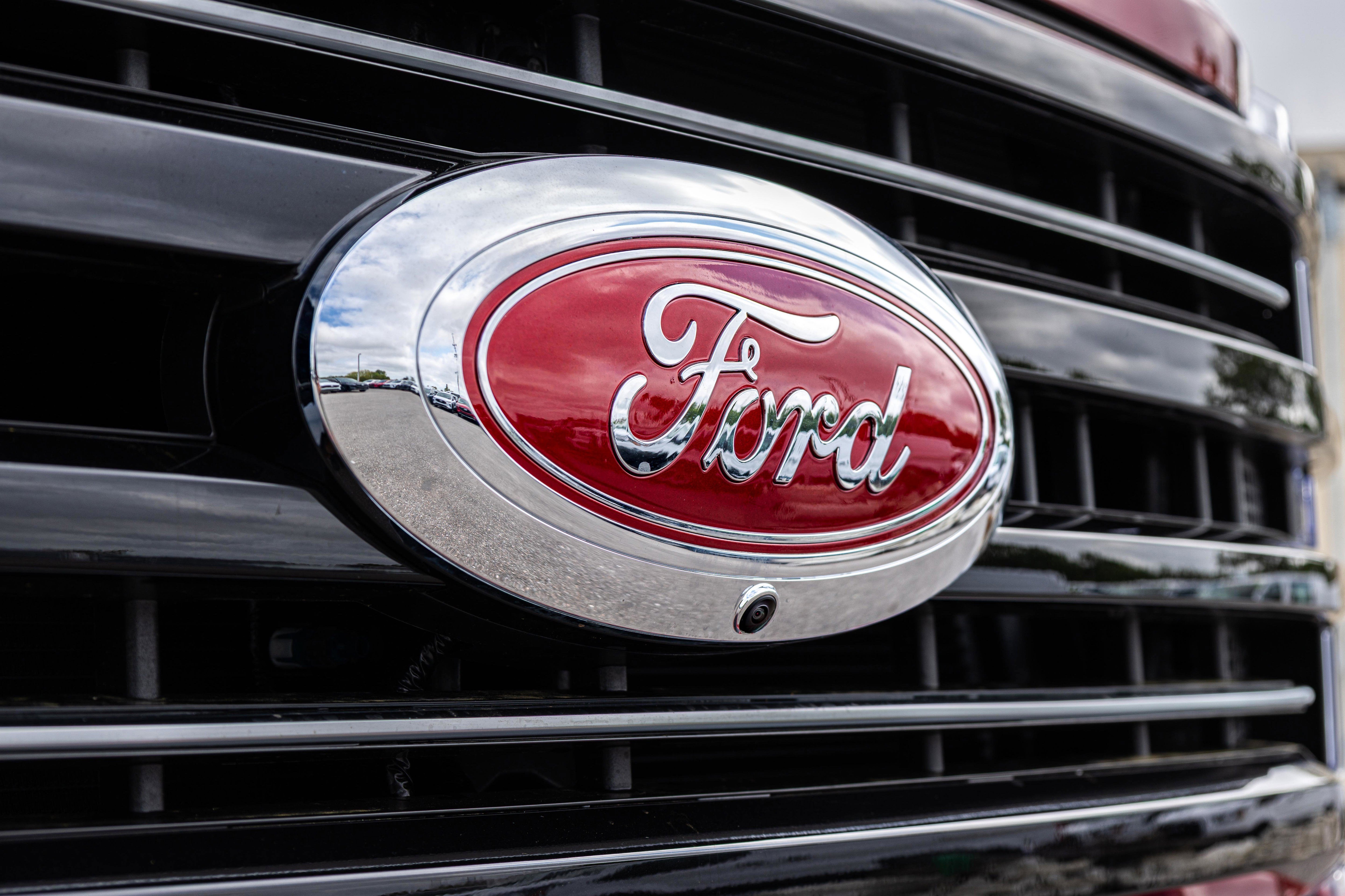 2026 Ford SUPER DUTY F-250 Platinum