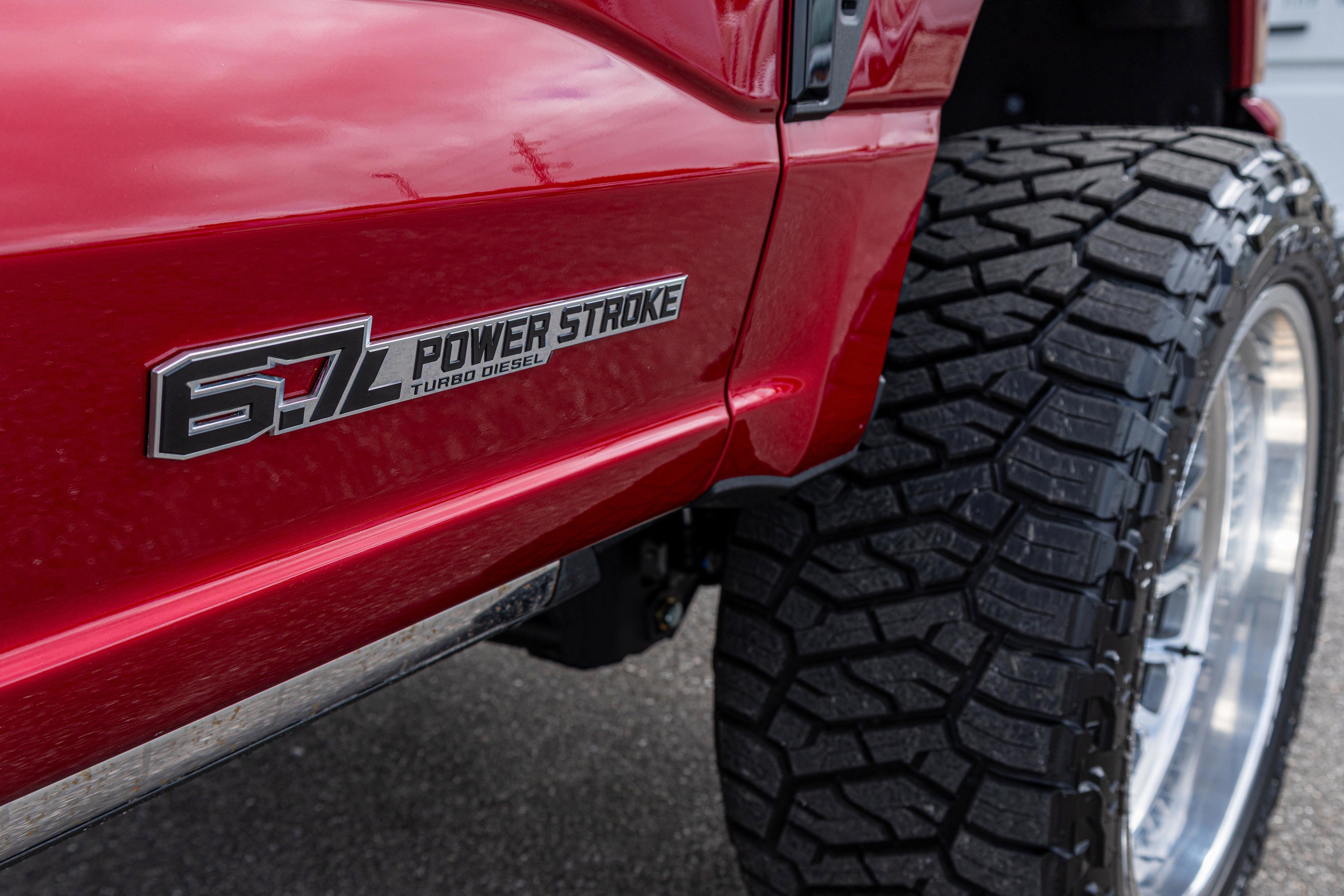 2026 Ford SUPER DUTY F-250 Platinum