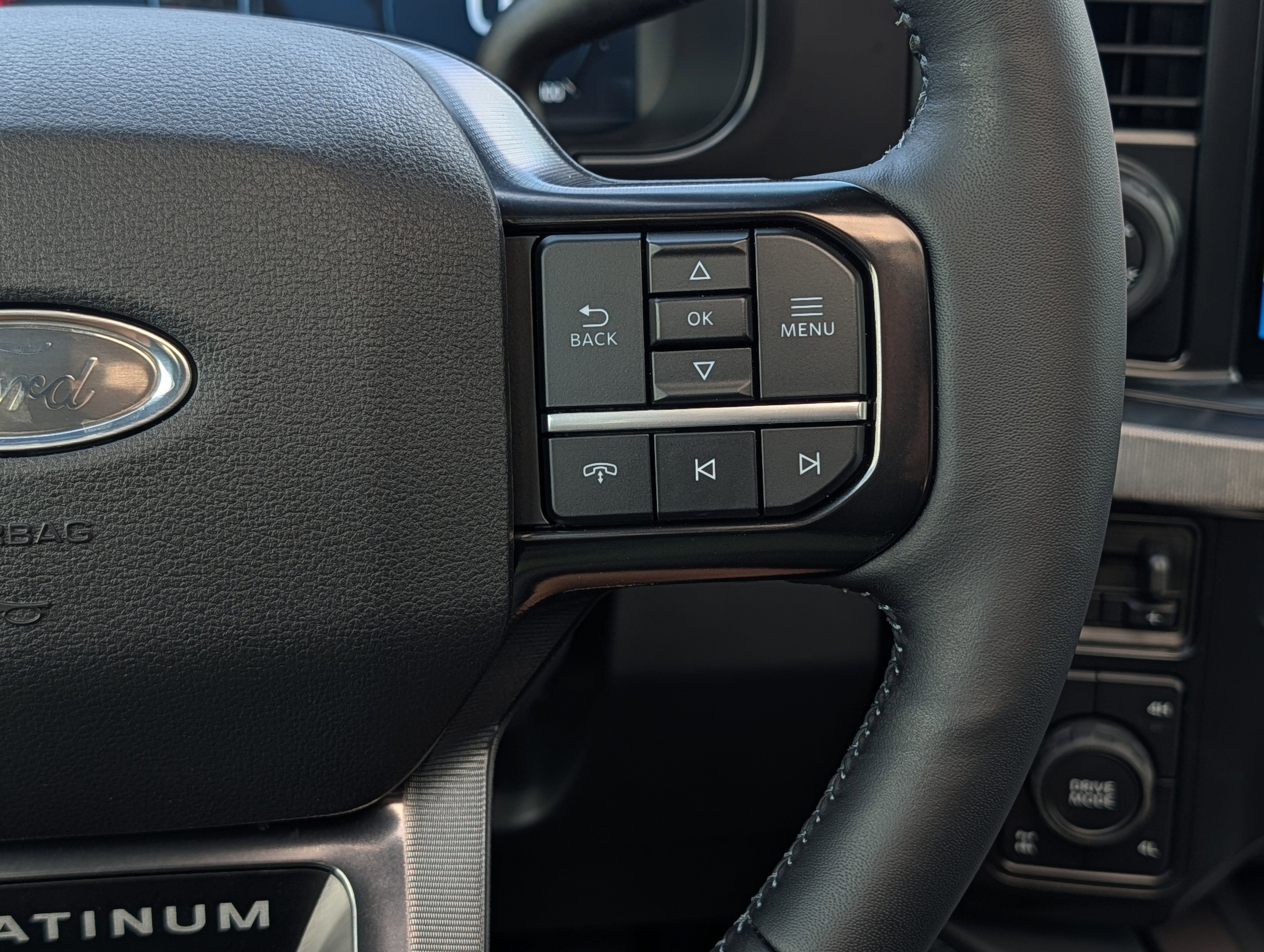 2026 Ford SUPER DUTY F-250 Platinum