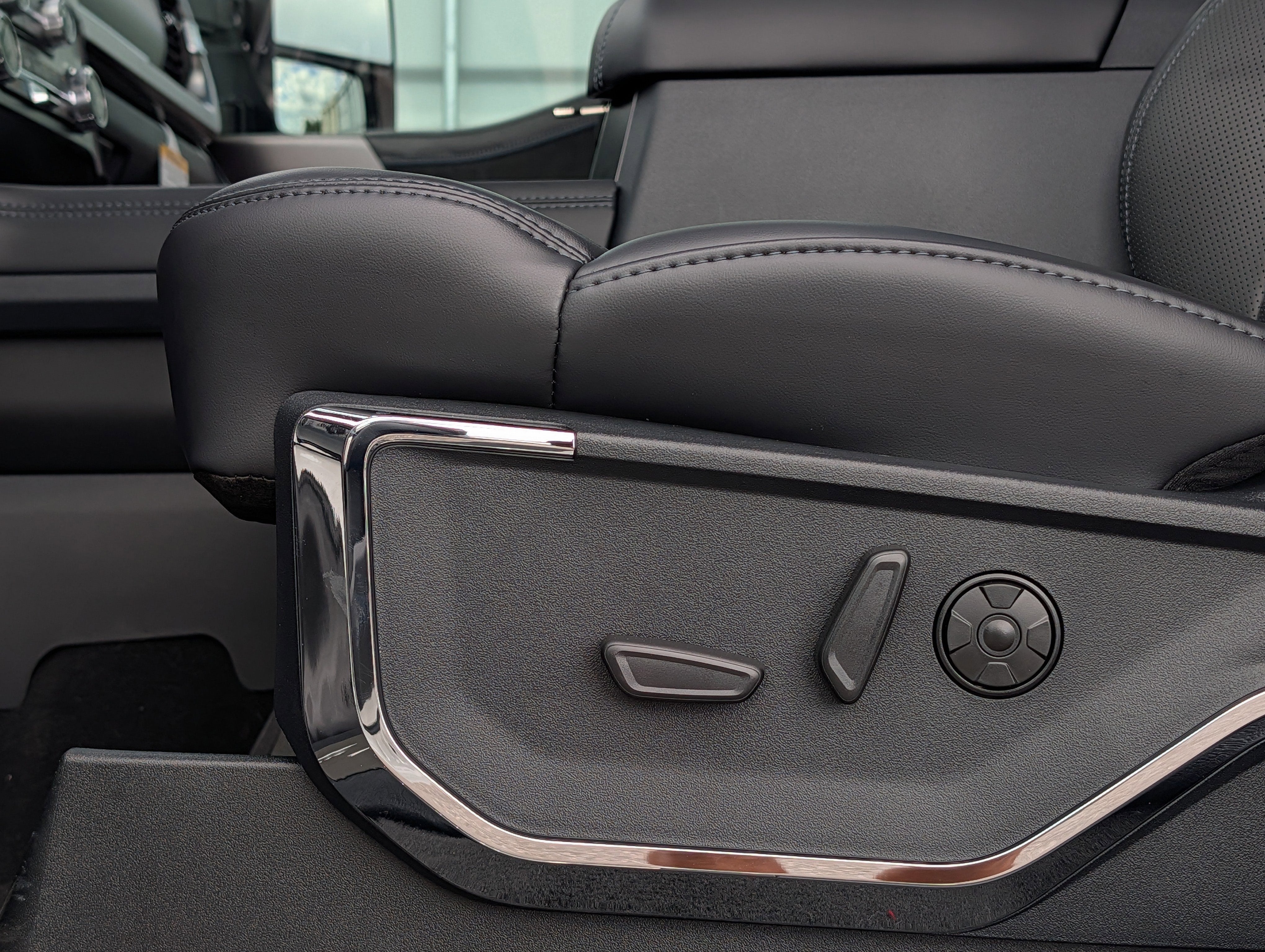 2026 Ford SUPER DUTY F-250 Platinum