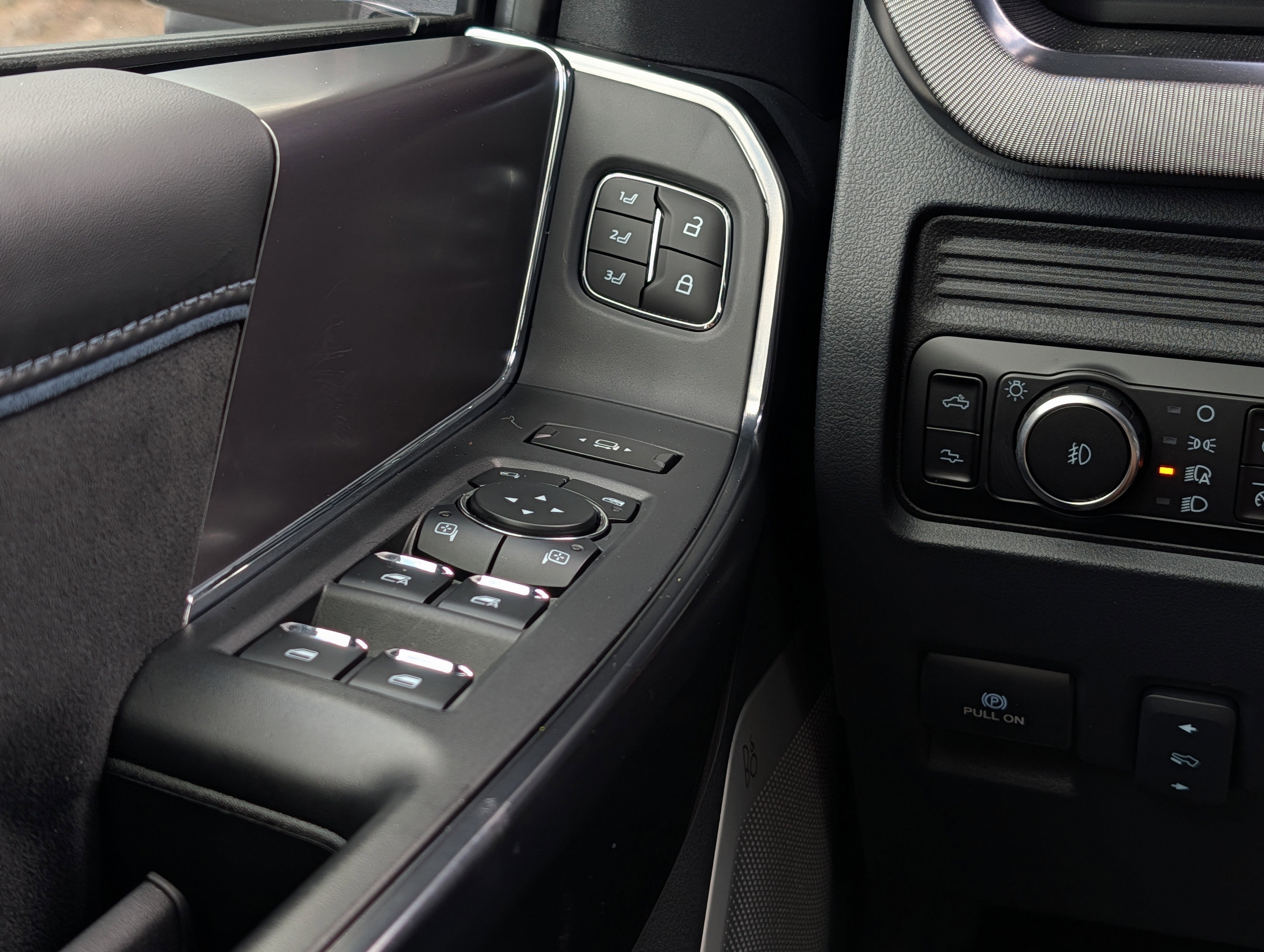 2026 Ford SUPER DUTY F-250 Platinum