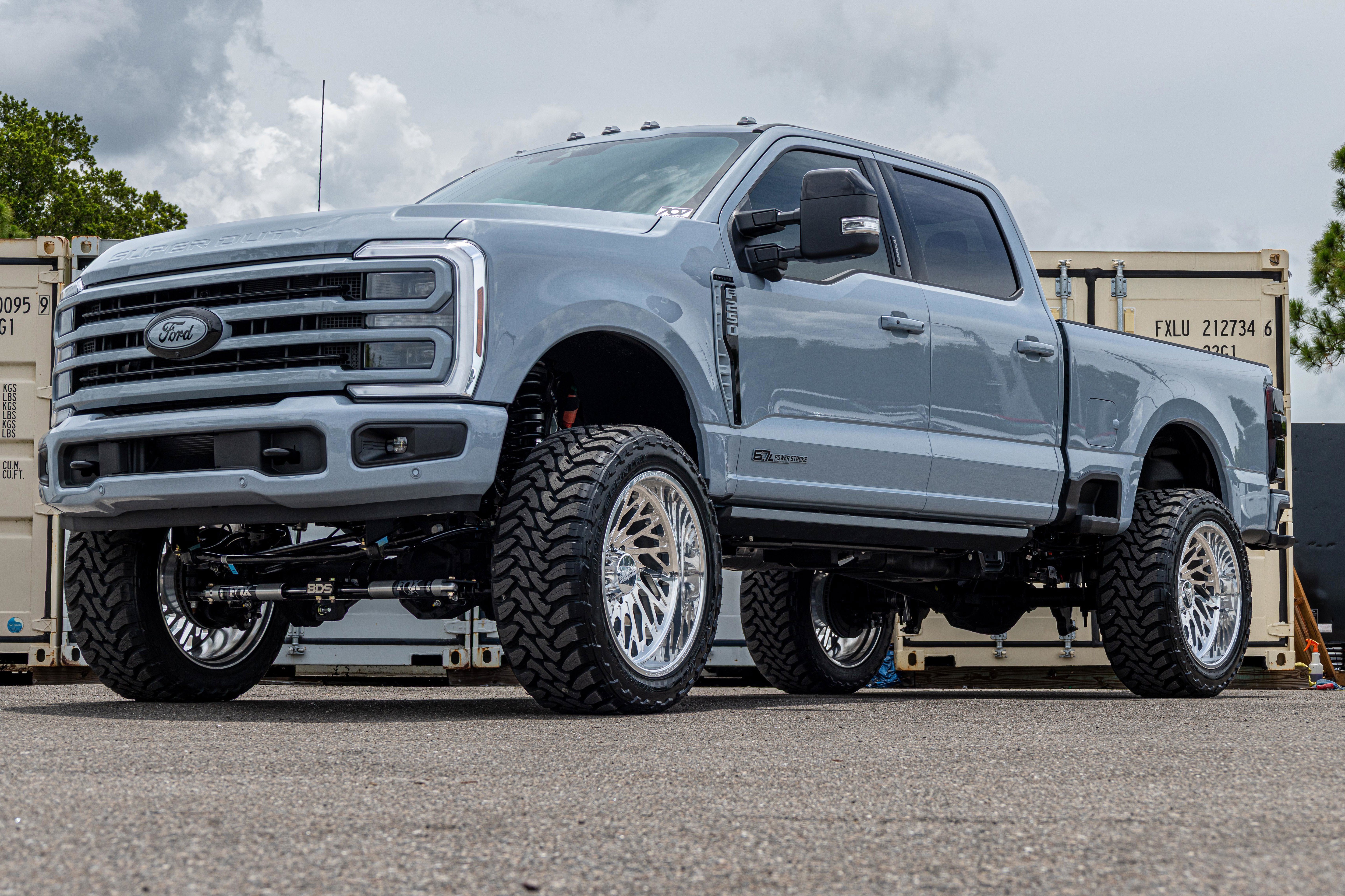2026 Ford SUPER DUTY F-250 Platinum
