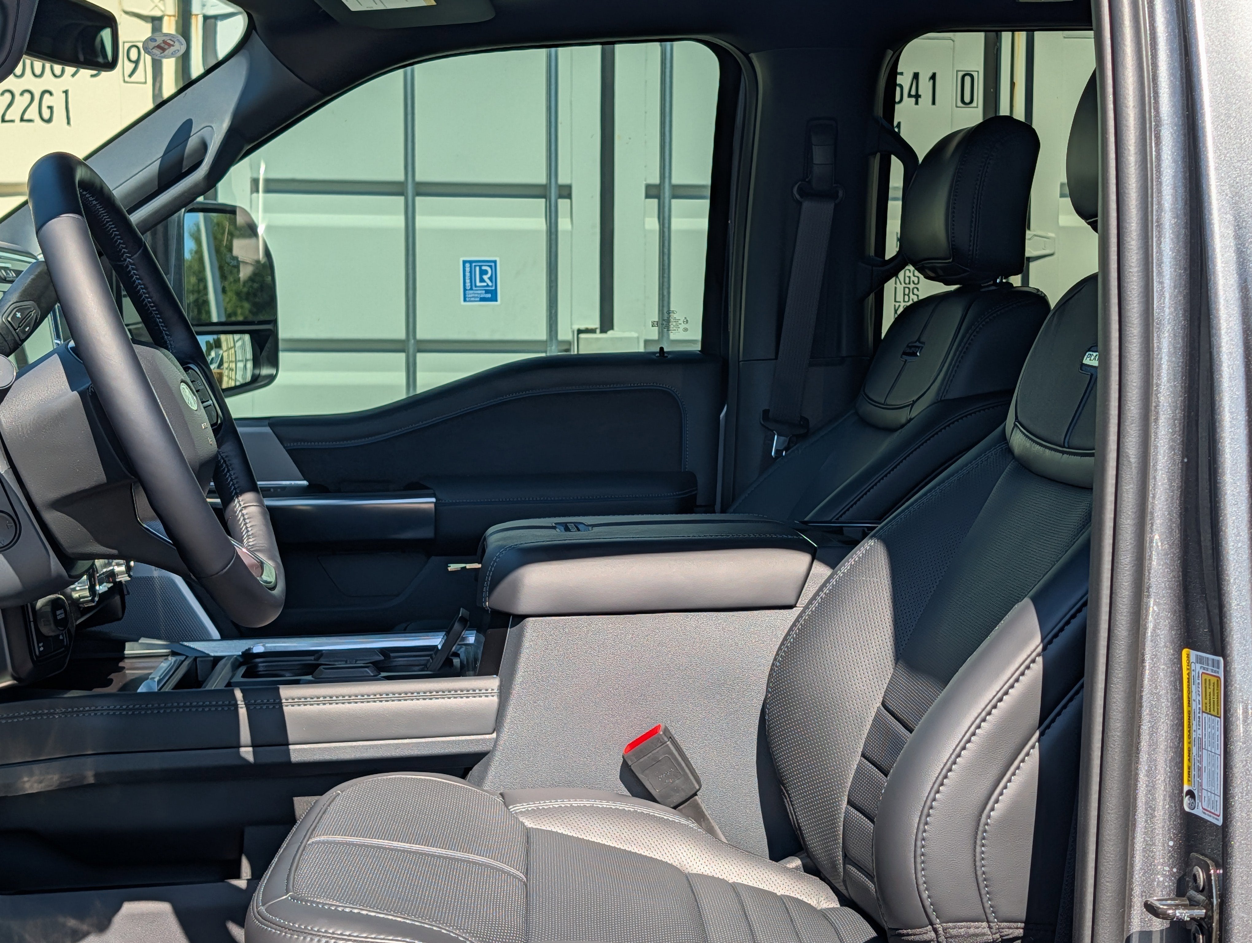 2026 Ford SUPER DUTY F-250 Platinum